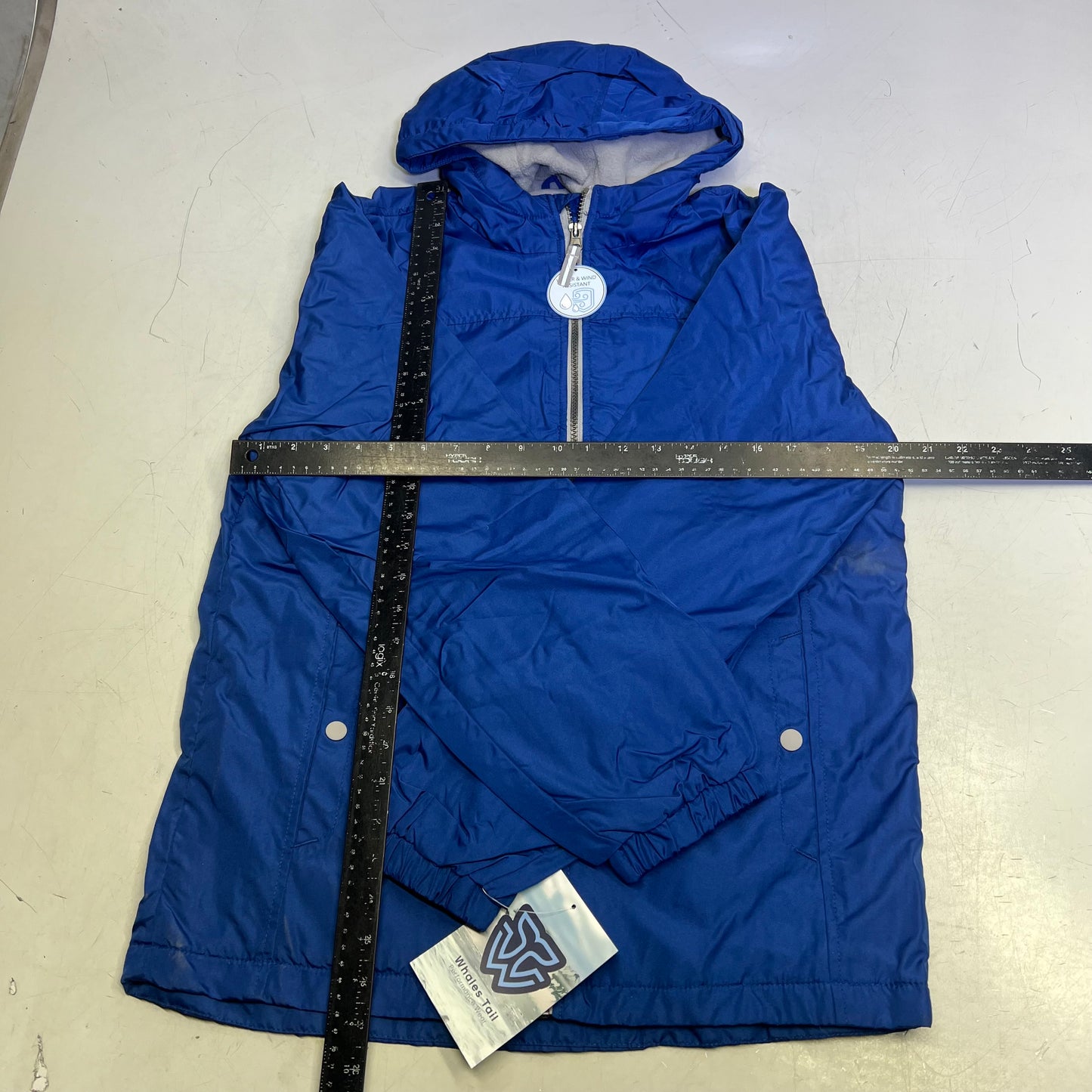 WHALES TAIL PERFORMANCE  Fleece Lined Windbreaker Jacket Boy's Sz 16/18 Blue