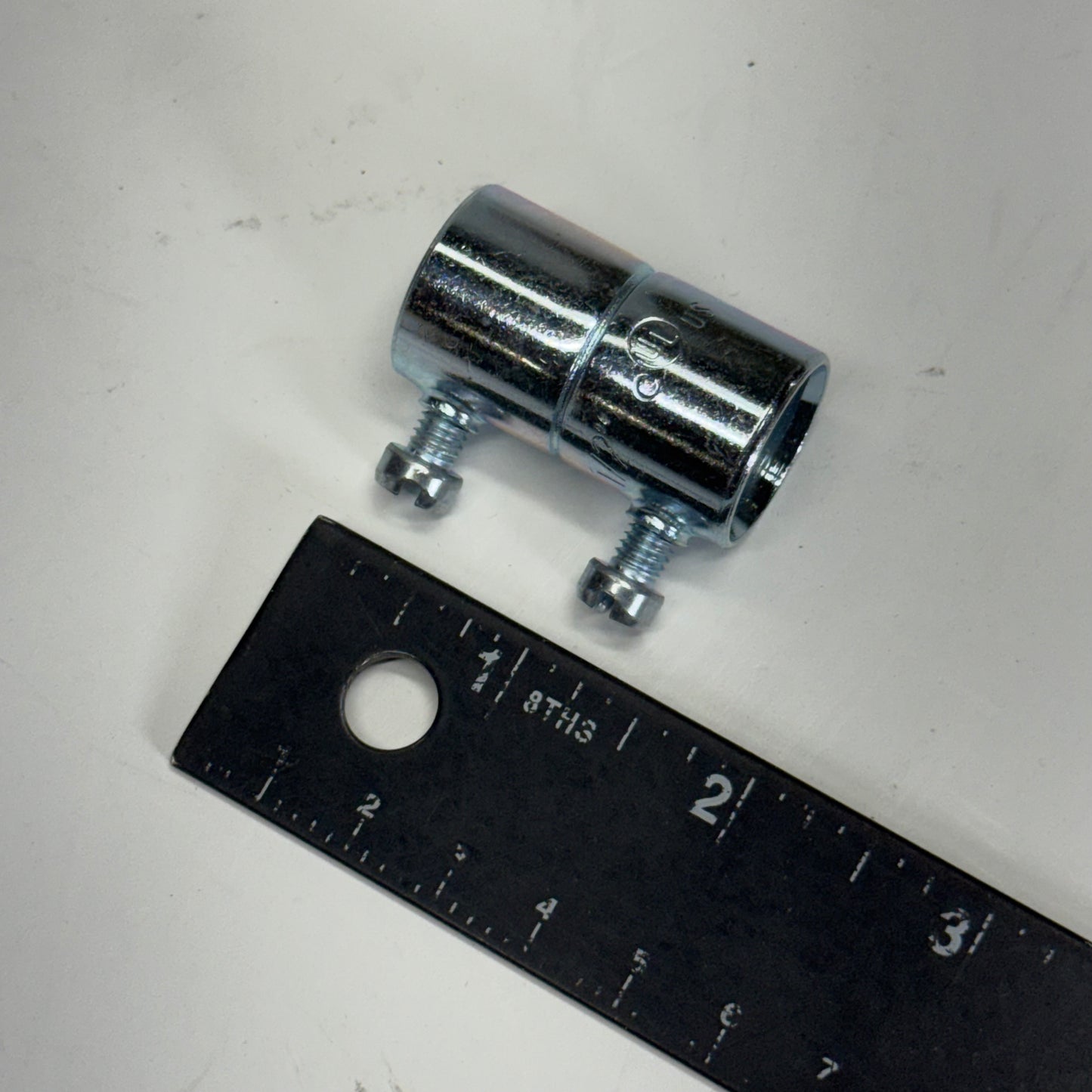 HUBBELL (50 PACK) 1/2" Steel EMT Conduit Coupling 2022