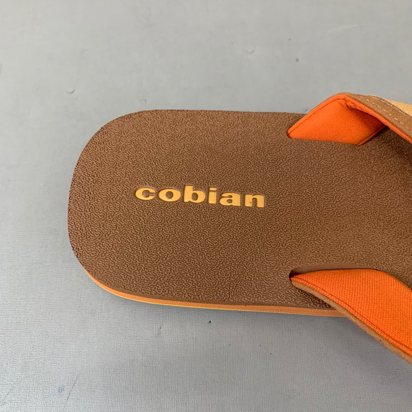 COBIAN Foamie Full Arch Support Sandals Men's Sz 12, 45 EuBrown FAO25-200-12