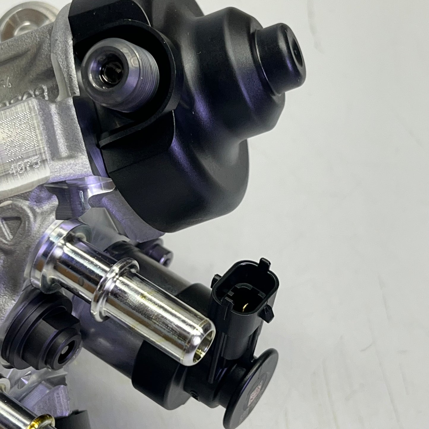 CUMMINS CP4 Hight Pressure Fuel Pump For 19-20 6.7L Ram 5669694