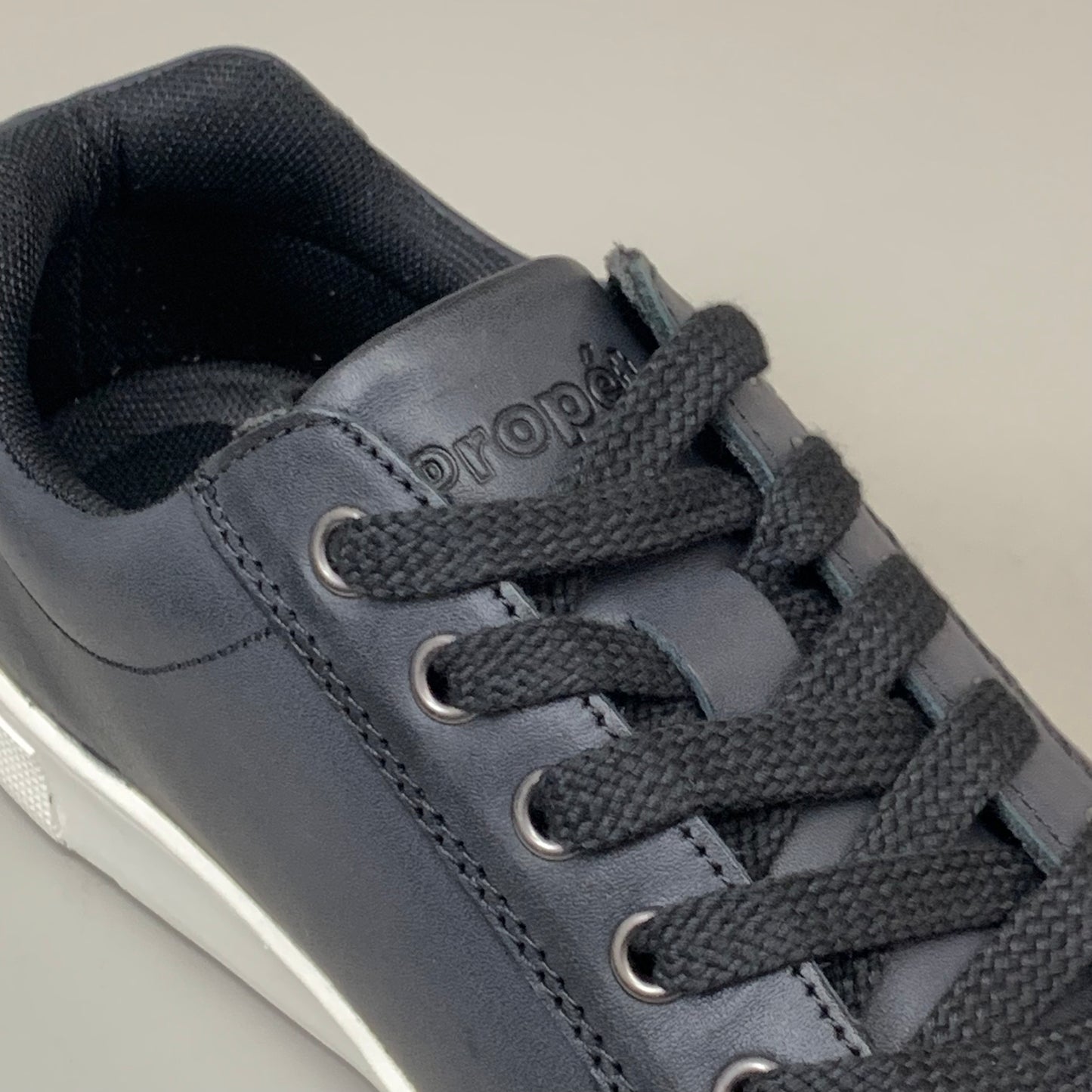 PROPET Koda Classic Leather Sneakers XX(5E) Men's SZ 9 Black MCA202LBLKE-09