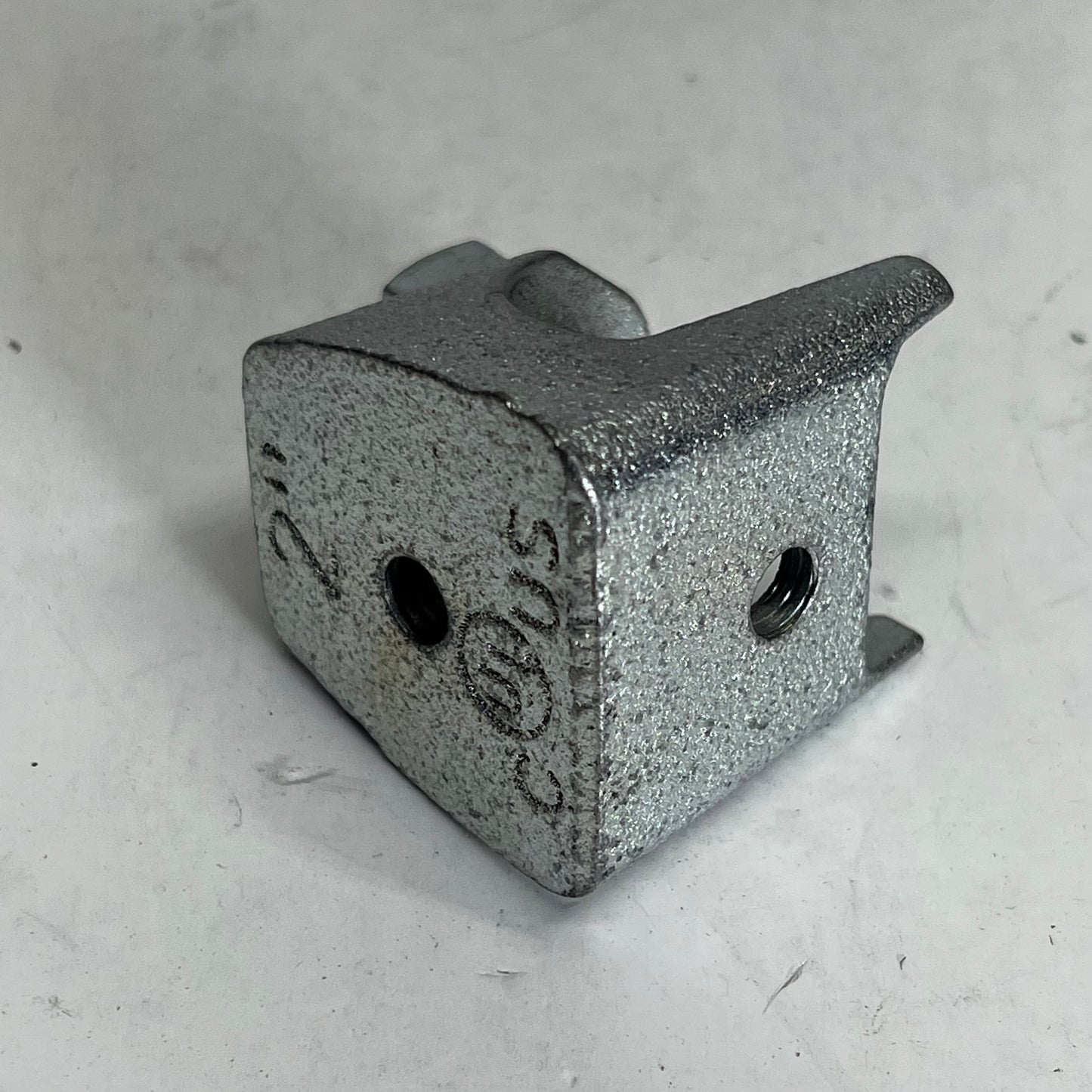 HUBBEL RACO Beam Clamp Malleable Iron Corrosion Resistance 2" 0224345