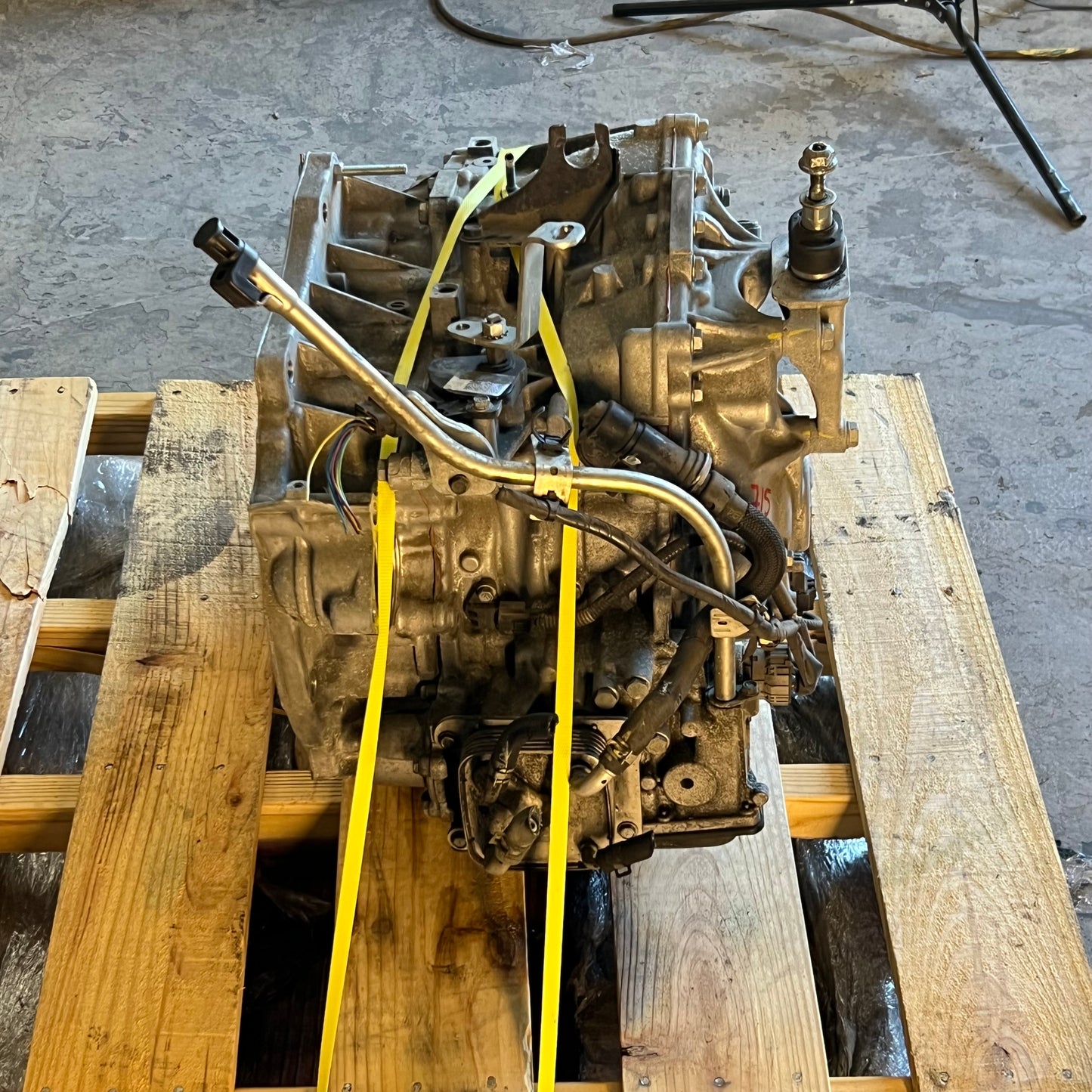 2010-2014 Nissan Quest/Elgrand 2.5L Cvt Transmission (Used)