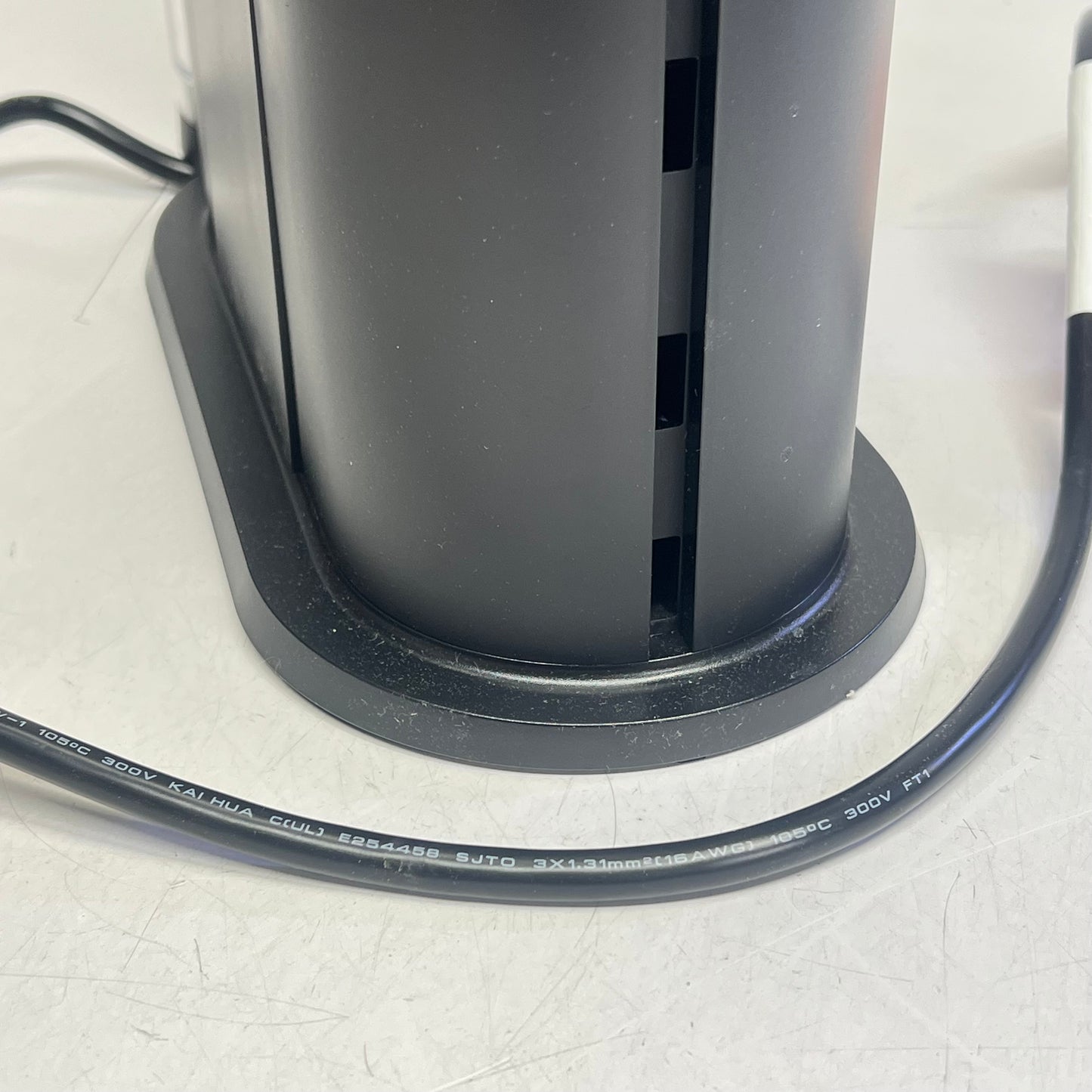 DELONGHI Nespresso Vertuo Next W/ Aeroccino 120V Black/Chrome ENV120CAE