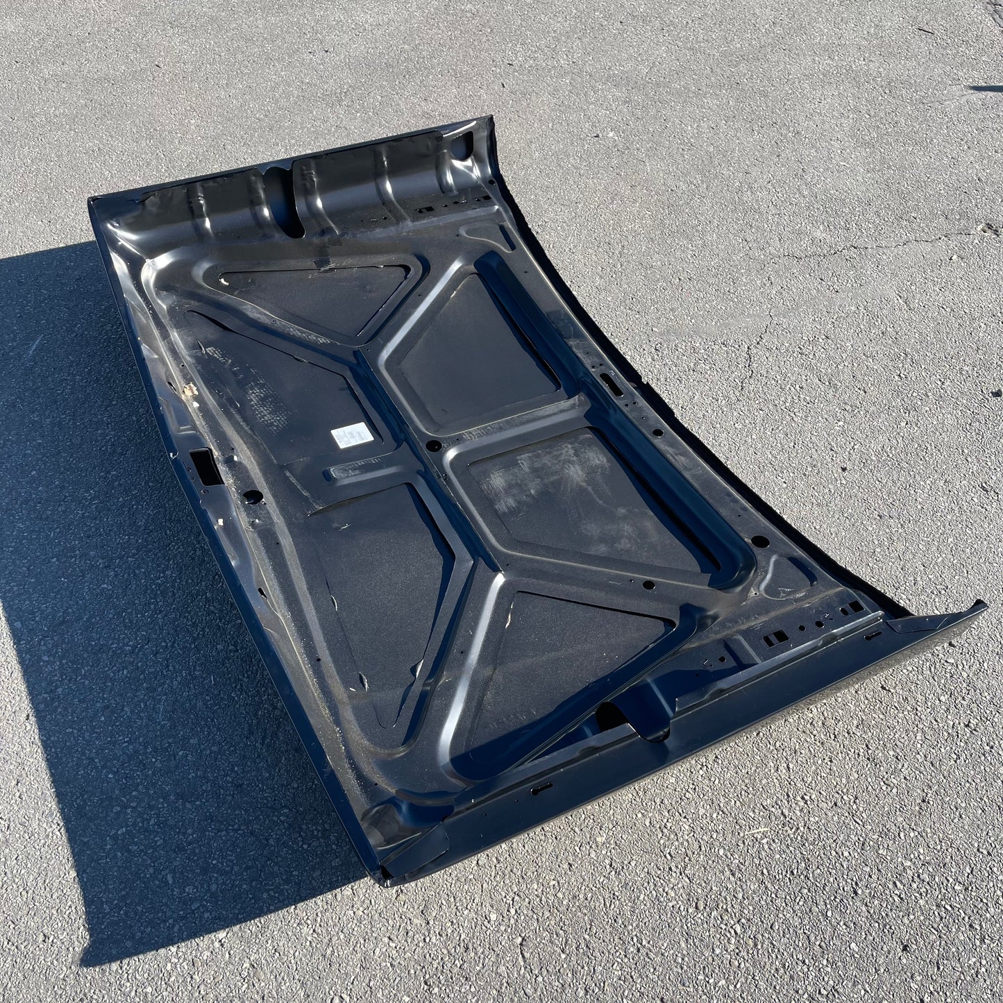 ZA@ Pallet of TONG YANG Hood for Ford F-Series Trucks & Bronco 1973-1979 Black FO1230133 (AS-IS)