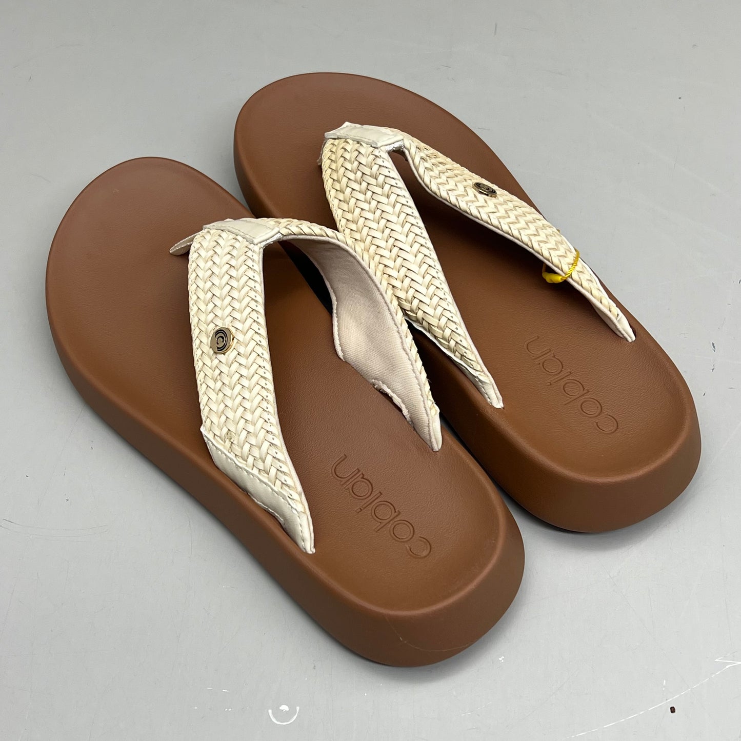 COBIAN Palmilla Braided Synthetic Leather Strap Women's Sz 6 EU 35.5 Cream PAL25-110-6