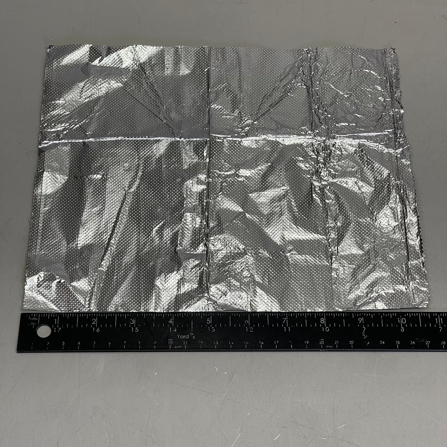 COMPANIONS ESS. (500 PACK) Inter-folded Pop Up Sheets 9” x 10.75” ALUMINUM 26980435