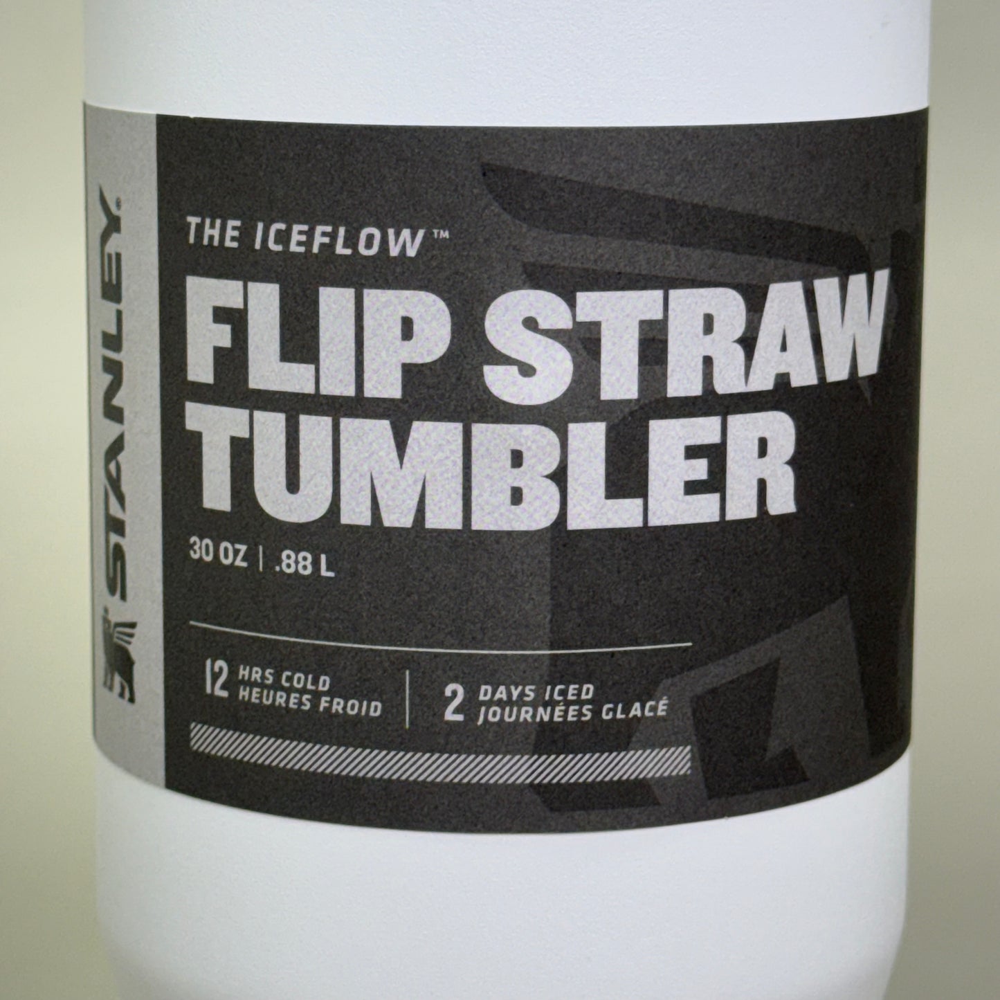 STANLEY The Iceflow Flip Straw Tumbler 30 oz Polar White 10-09993-001