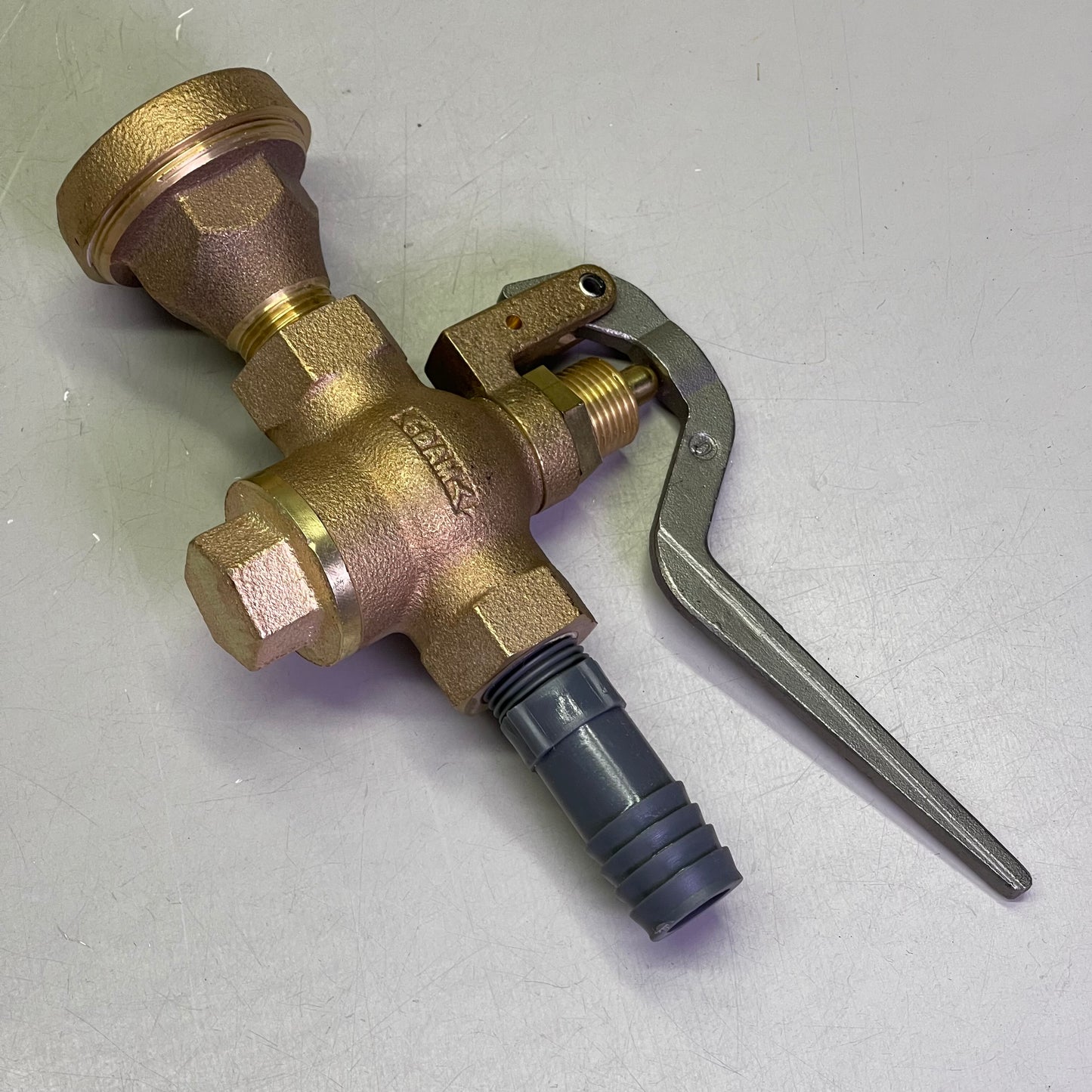 ISL Spray Wash Valve 200 psi, 8" x 4.5" x 2" Bronze