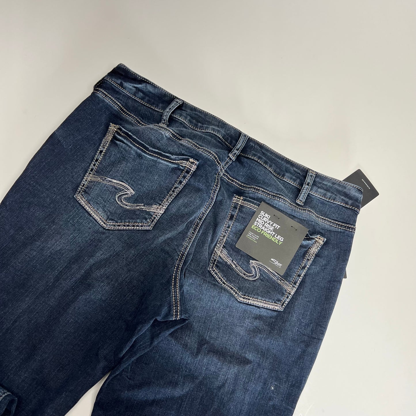 SILVER JEANS CO Suki Curvy Mid Rise Straight Leg Women's Sz 18/33 Indigo W93413EDB359