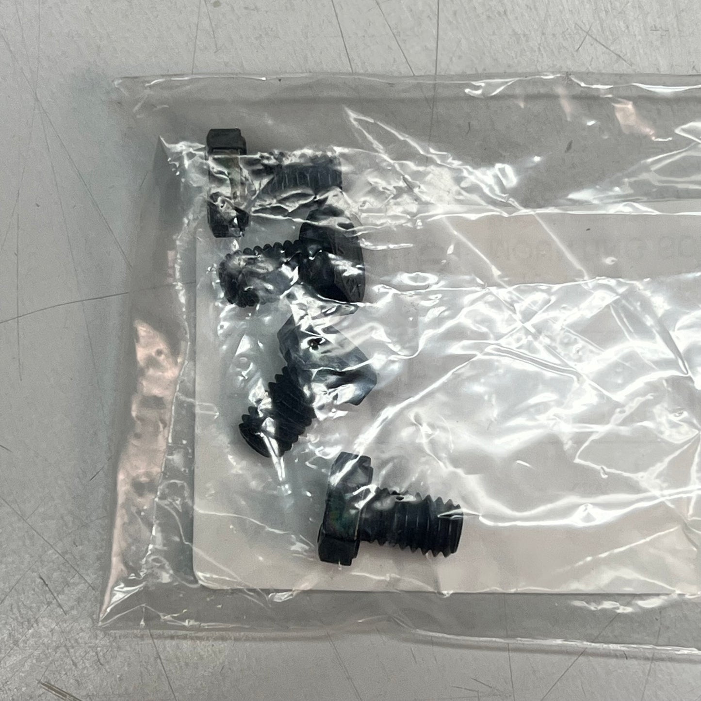 APERIA Flow Below Latches Axle Kit Cyclone W/ Hardware Black/Chrome AK-500FB