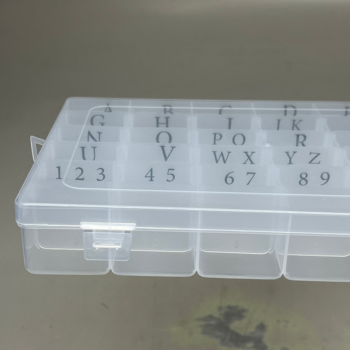 ZA@ Letter Plastic Organizer Divided Storage Case 36 Compartments Clear