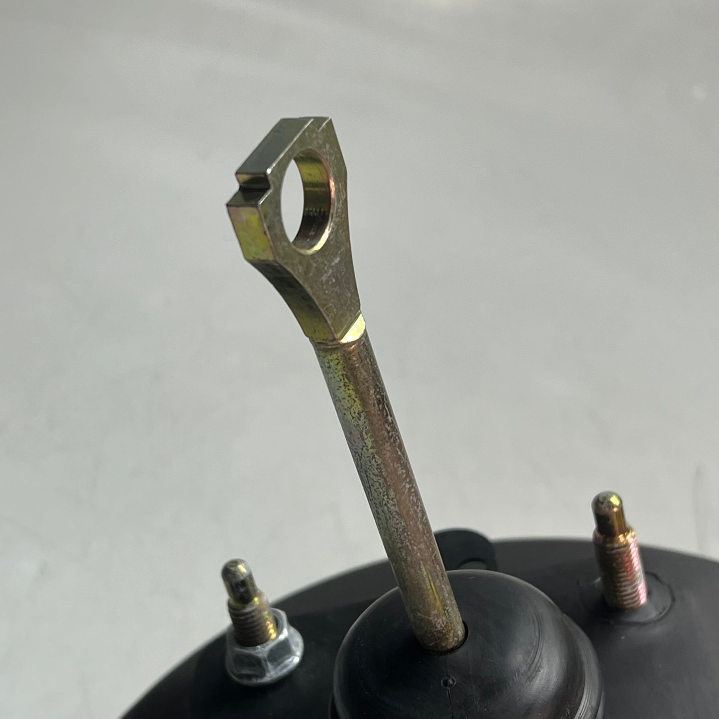 QUALITY BUILT Power Brake Booster Vacuum Standard Replacement B1340 (USED)