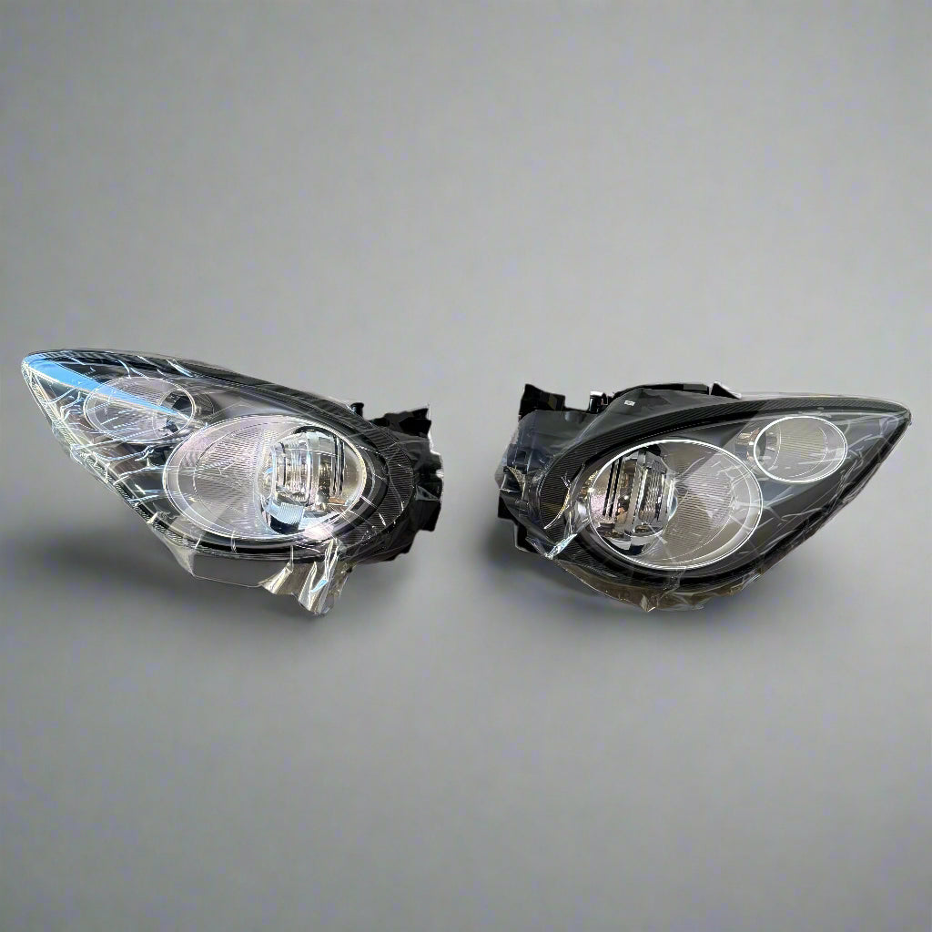 EVGENII LAKOVLEV (2 Pcs) Car Headlights Sz 22" L x 8" H, Black XC101214US