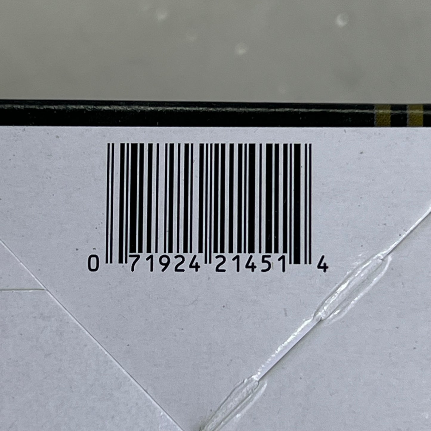 MOBIL 1 (2 PACK) Engine Oil Filter Protects For 20,000 Miles Black M1-212A