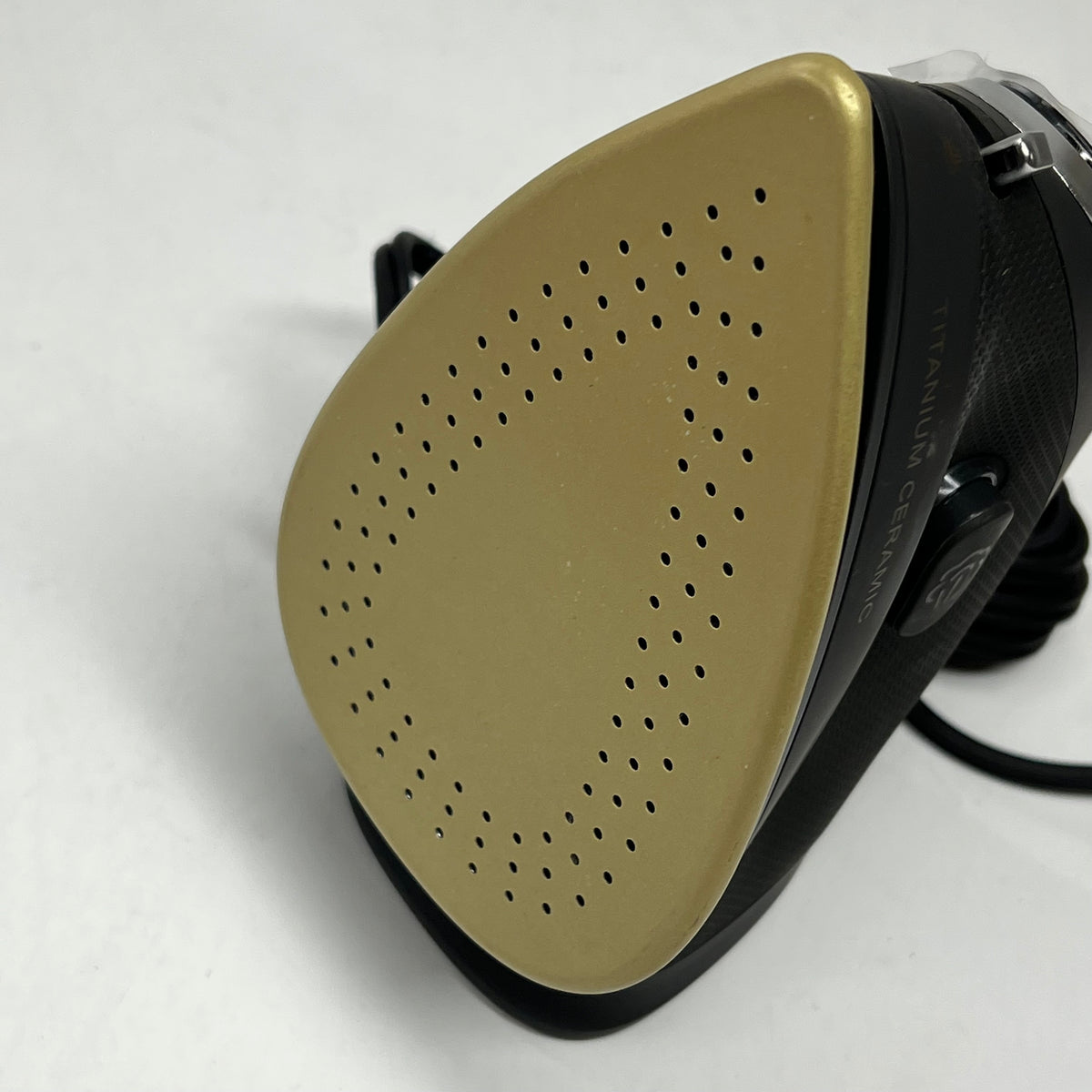 CHI Mini Steam Iron 3 Way Auto Shut Off Lightweight 1000w Brown/Gold 13120