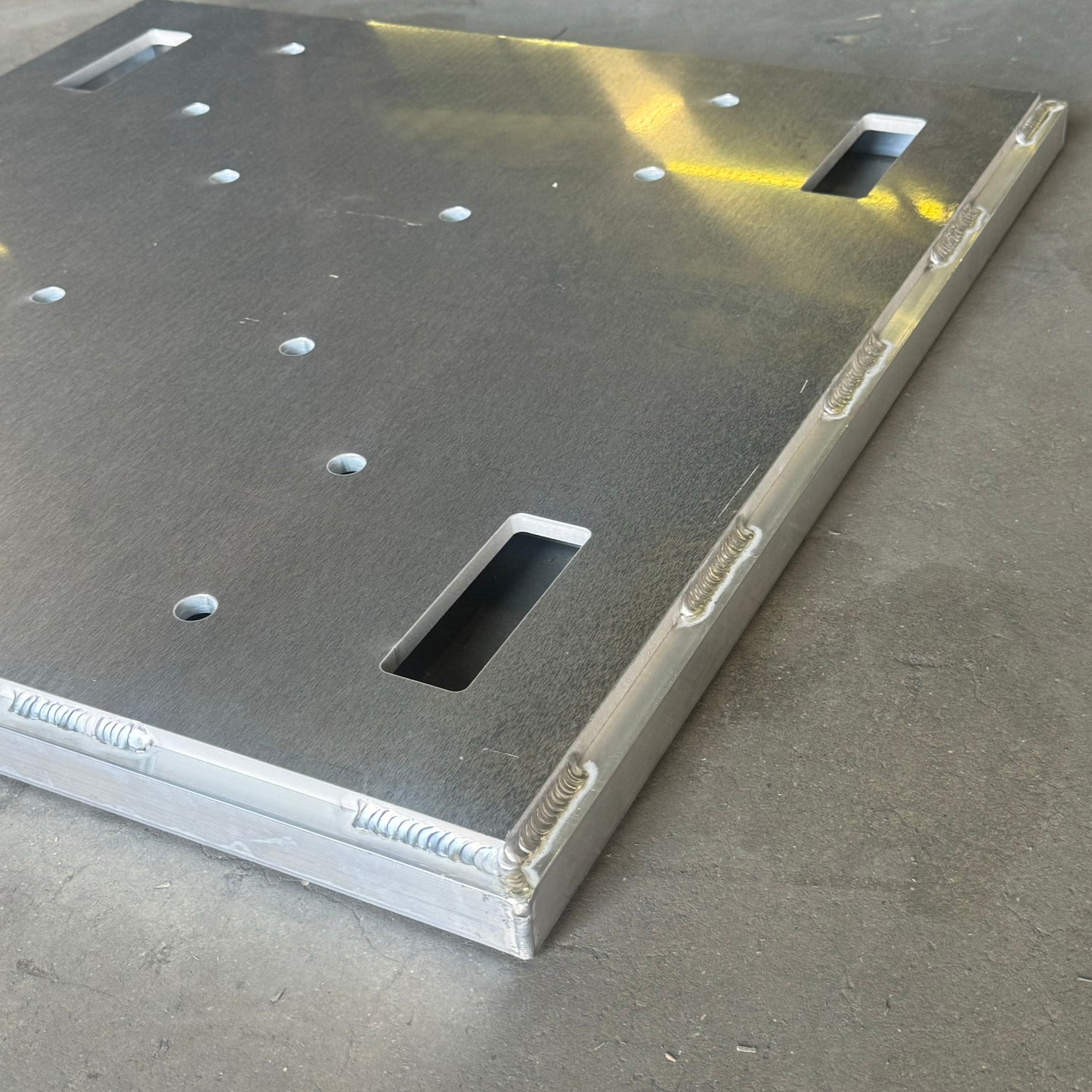 TAF Universal Aluminum Base Plate 2"X30”X30” Grey FTB-LMH-BP