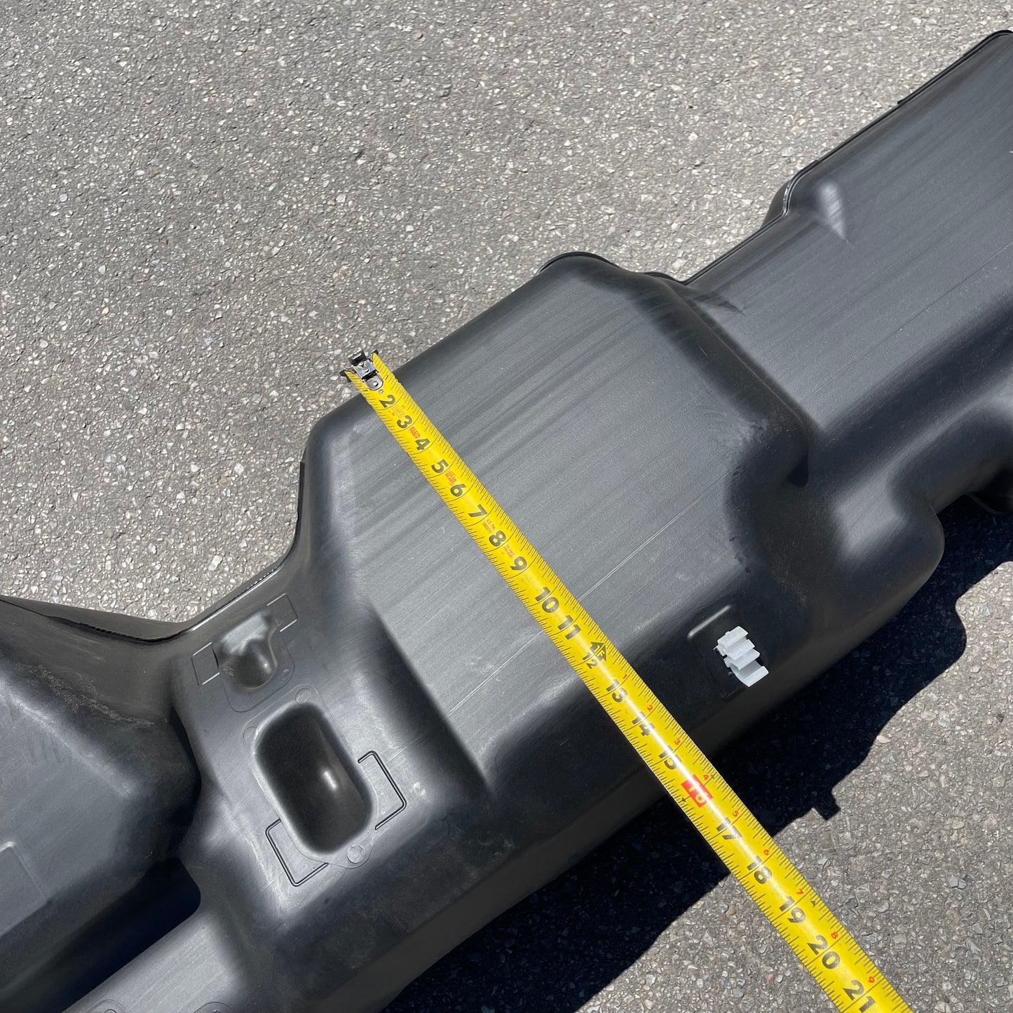 ZA@ Pallet of MOPAR Fuel Tank for Dodge Pickup (AS-IS)