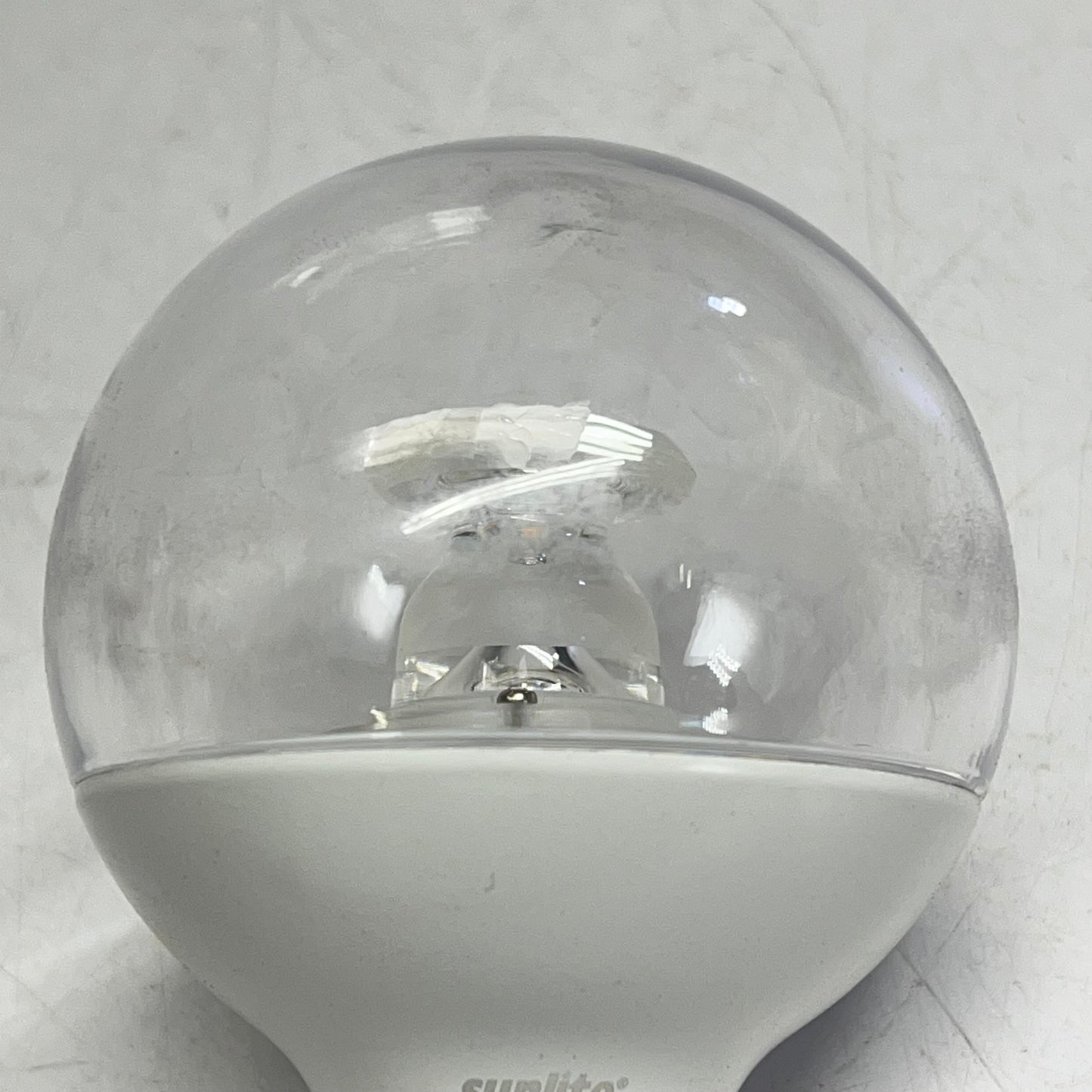 ZA@ SUNLITE (2 PACK) Led Dimmable Globe Light Bulb G25 E26 120V Clear/2700K  80671 (New Other)