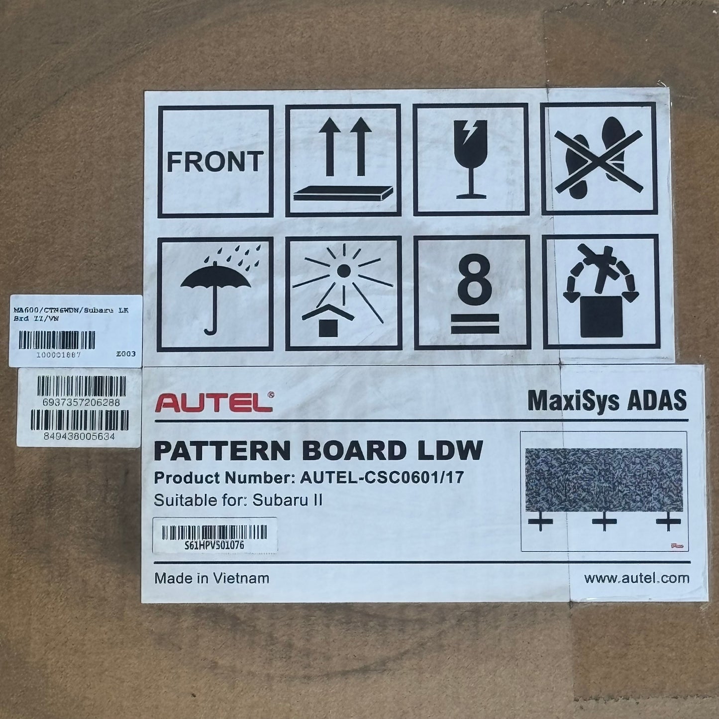 ZA@ AUTEL Pattern Board LDW Sz 53.5” L x 39” W Black/White AUTEL-CSC0601/17 (AS-IS, Damage)