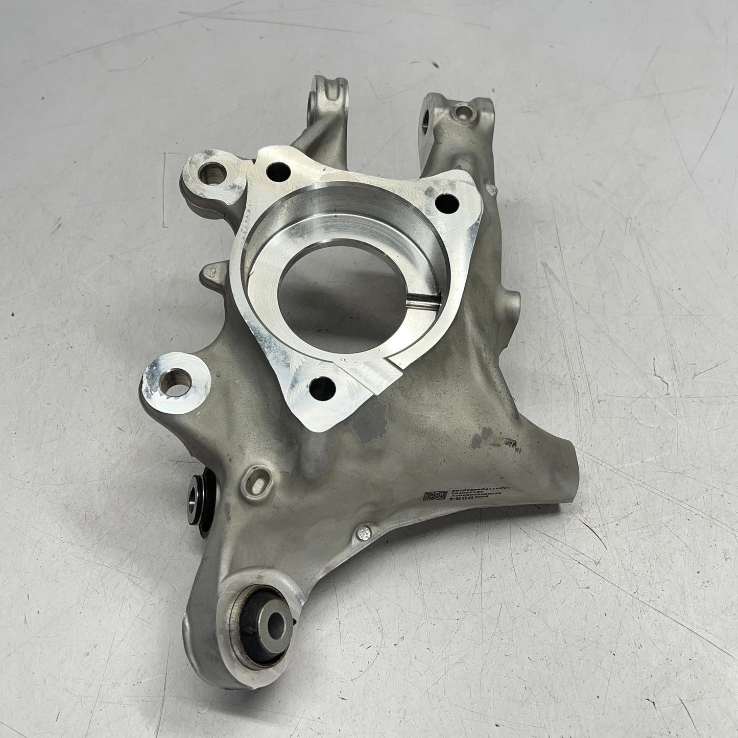 HONDA Genuine Oem Passenger Side Knuckle for 2024-25 Prologue  86589084