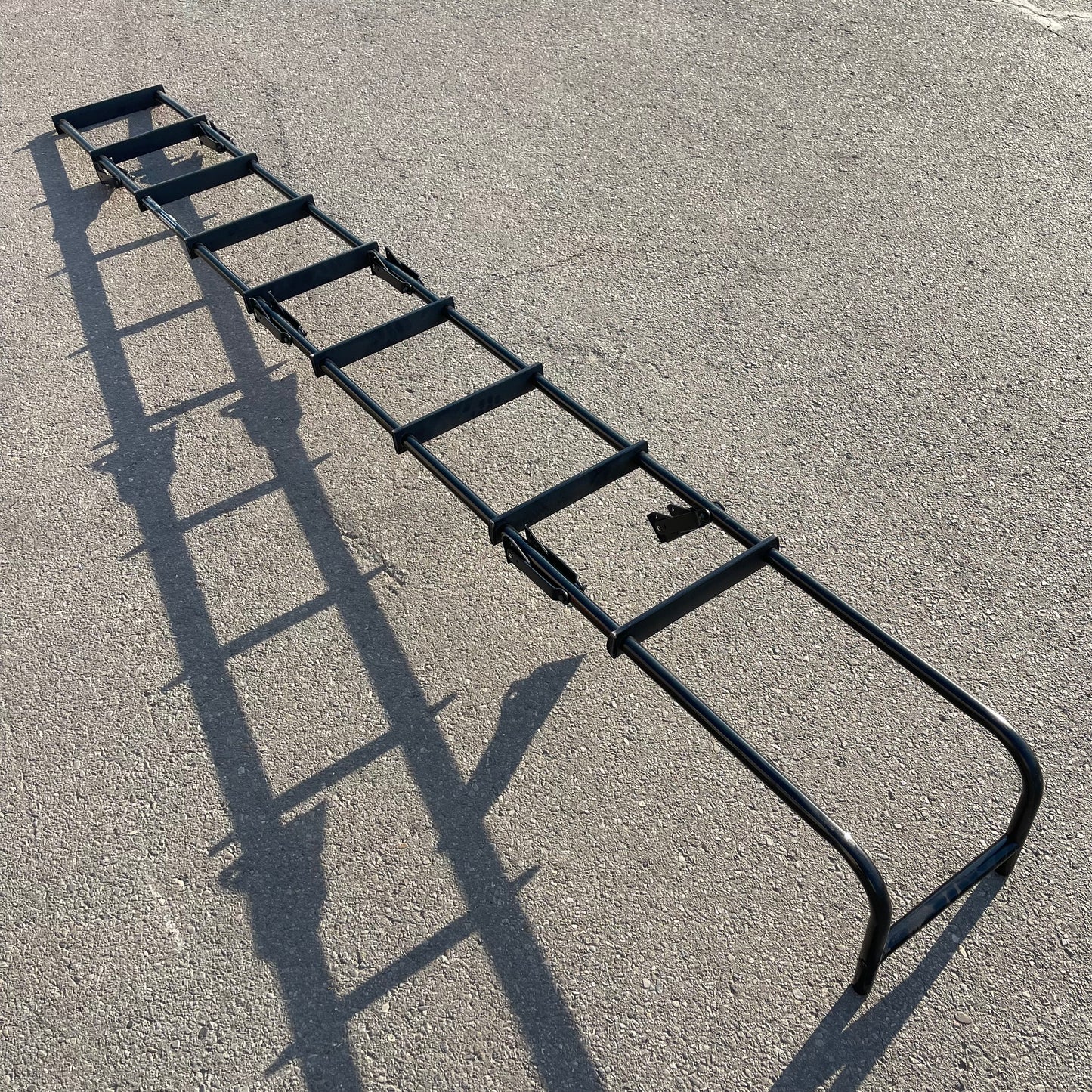 ZA@ Pallet of TOPLINE Inline Folding RV Ladder (New)