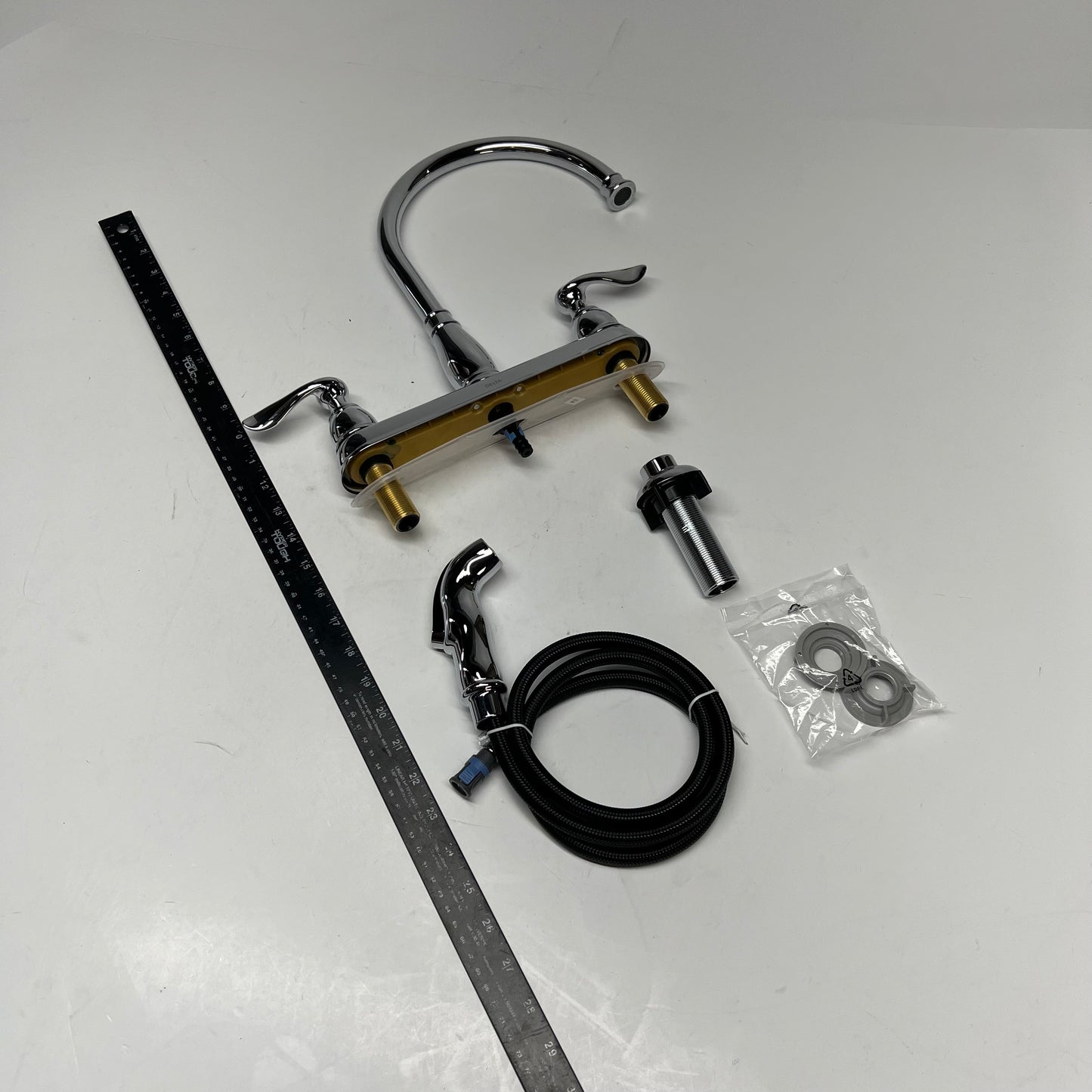 DELTA  Windemere Kitchen Faucet W/ Side Spray 1.8 (GPM) Chrome 21996LF