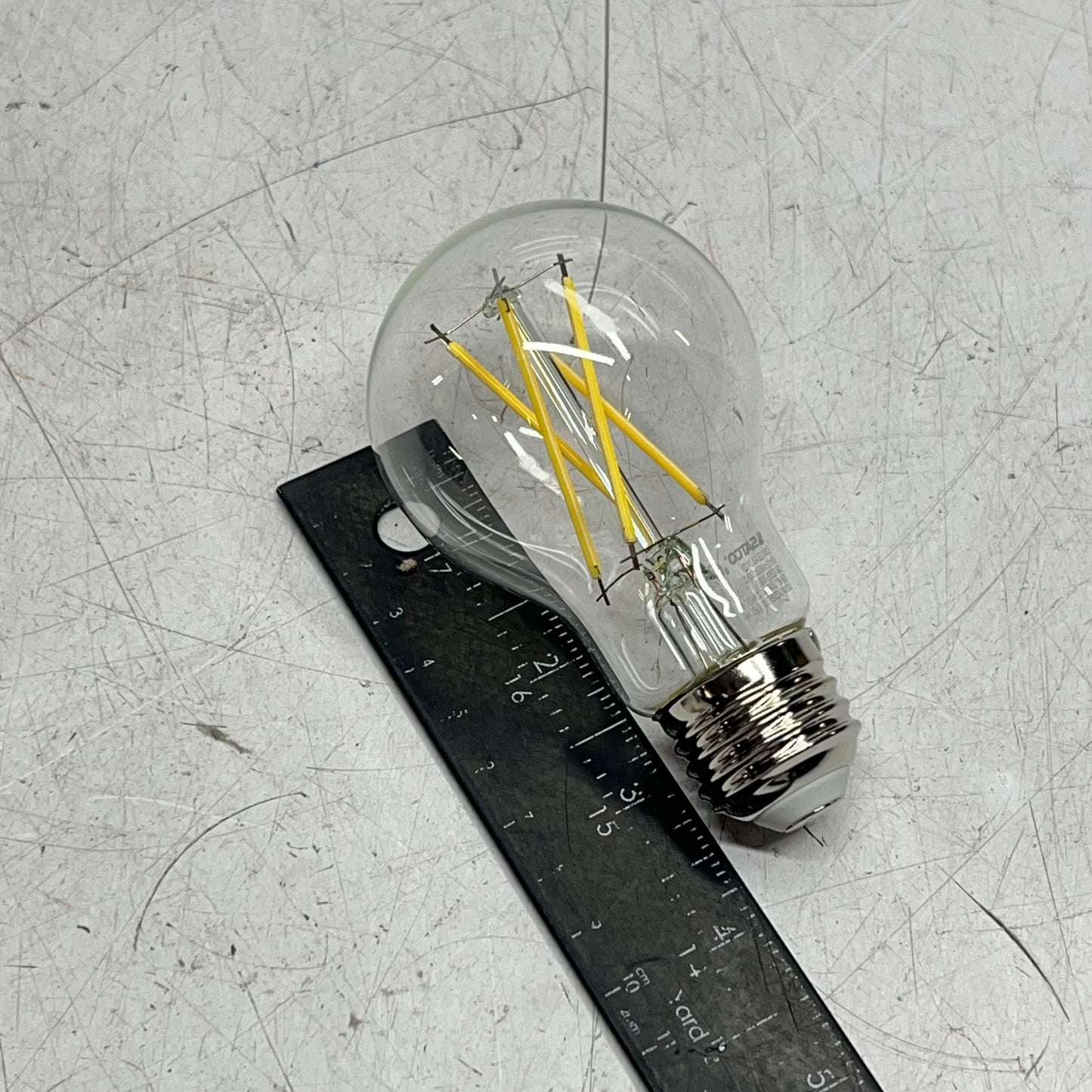SATCO (6 PACK) Household Lamp Bulb 8W E26 Base A19 120V CRI 90 Daylight S12418