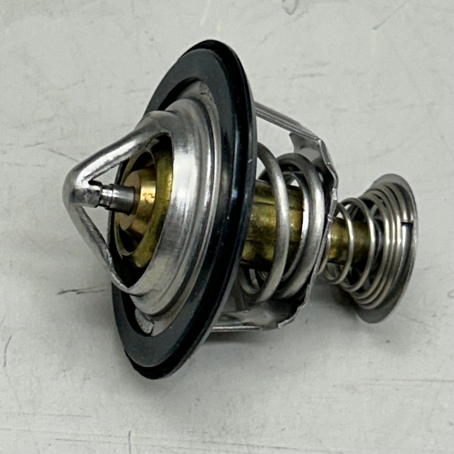 MAHLE Engine Coolant Thermostat Replacement Part For Chevy & Pontiac TX34590D