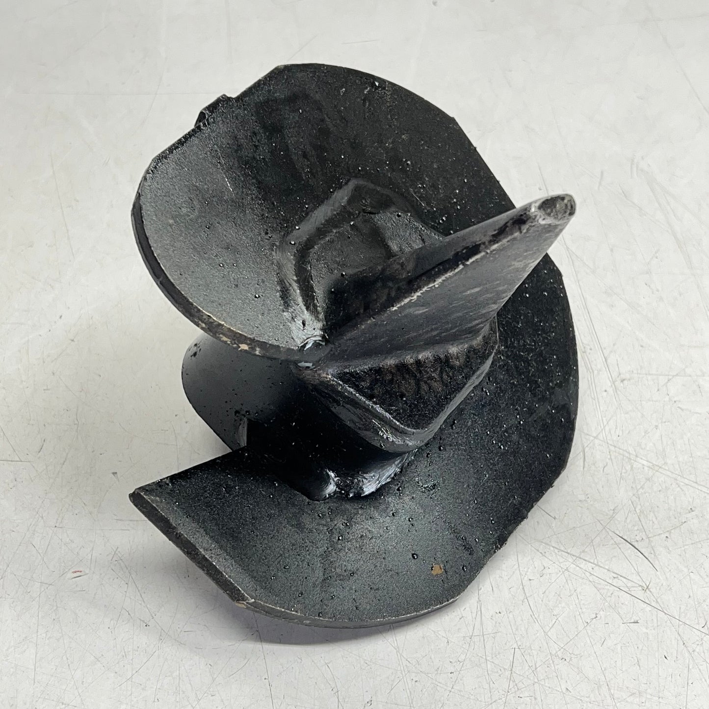 HUBBELL Chance Anchor Tough One  8" 10,000 ft/lb 1" Threads Black C1025004