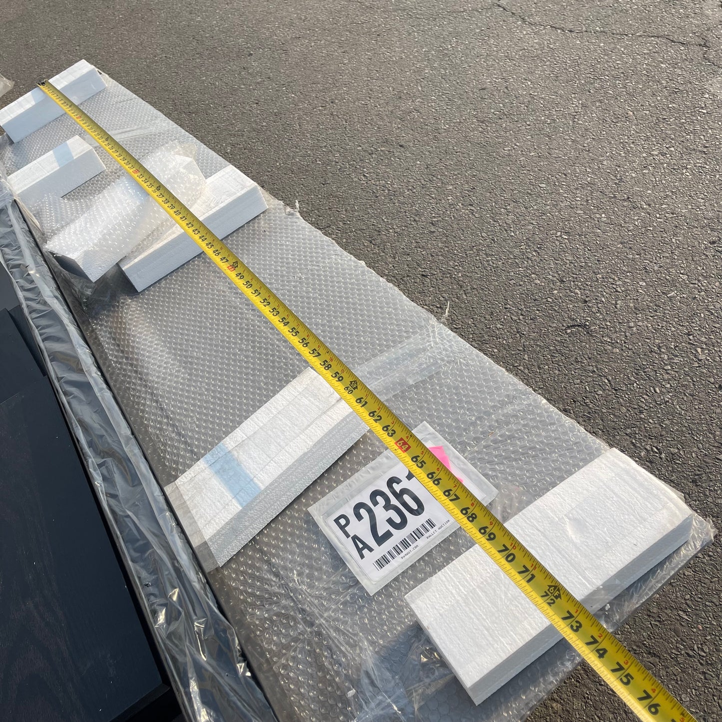 ZA@ Pallet of MIXED Desk Parts, Spa Parts, UV PVC, & Ladder (AS-IS)