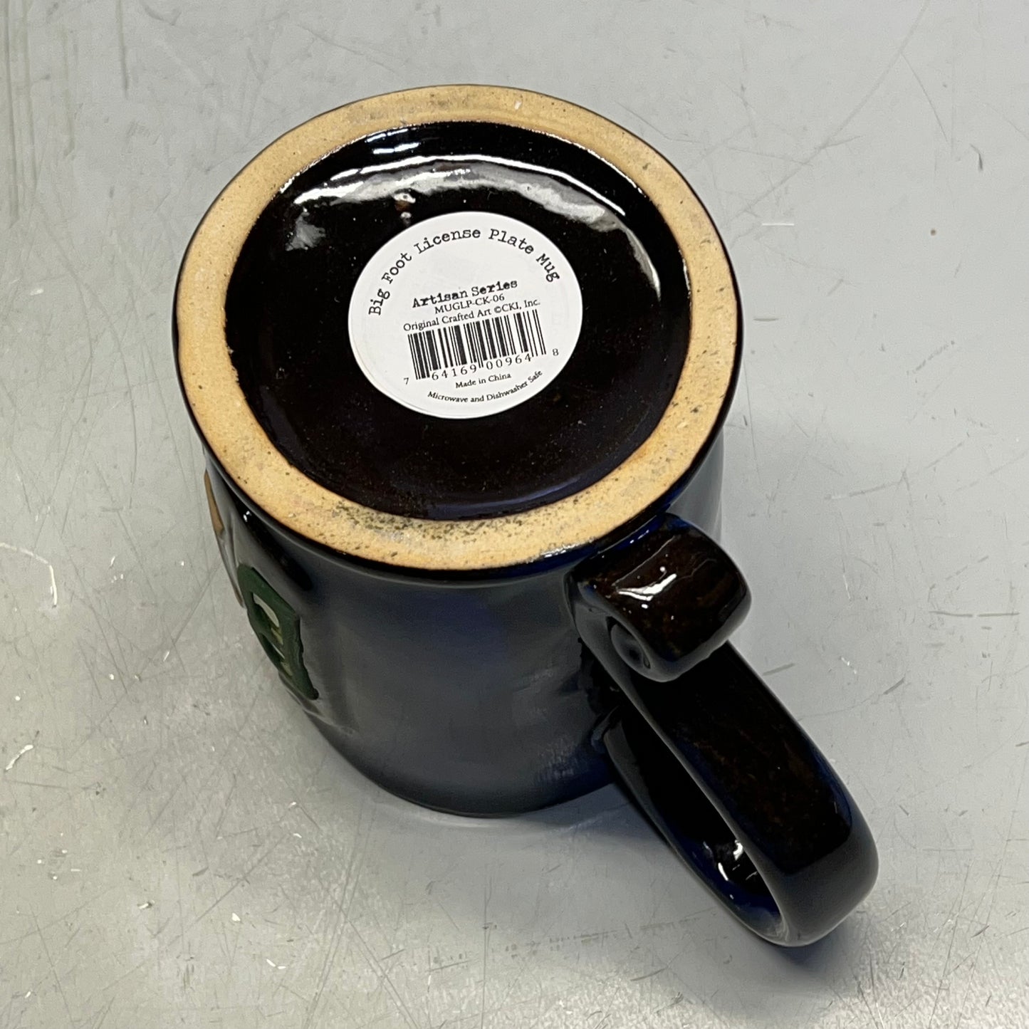 ZA@ CKI Big Foot License Plate Pottery Mug 4.5"L x 3.5" Dia Rim Blue MUGLP-CK-06 E