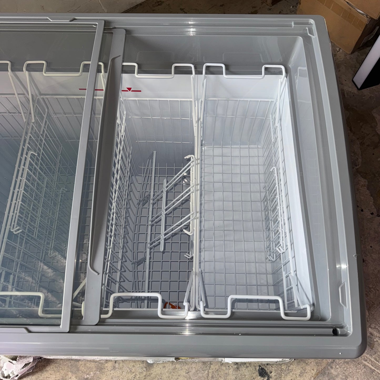 HIRON Showcase Freezer / Refrigerator Multifunction 38"L x 27"W x 30"H Brown SD-300E