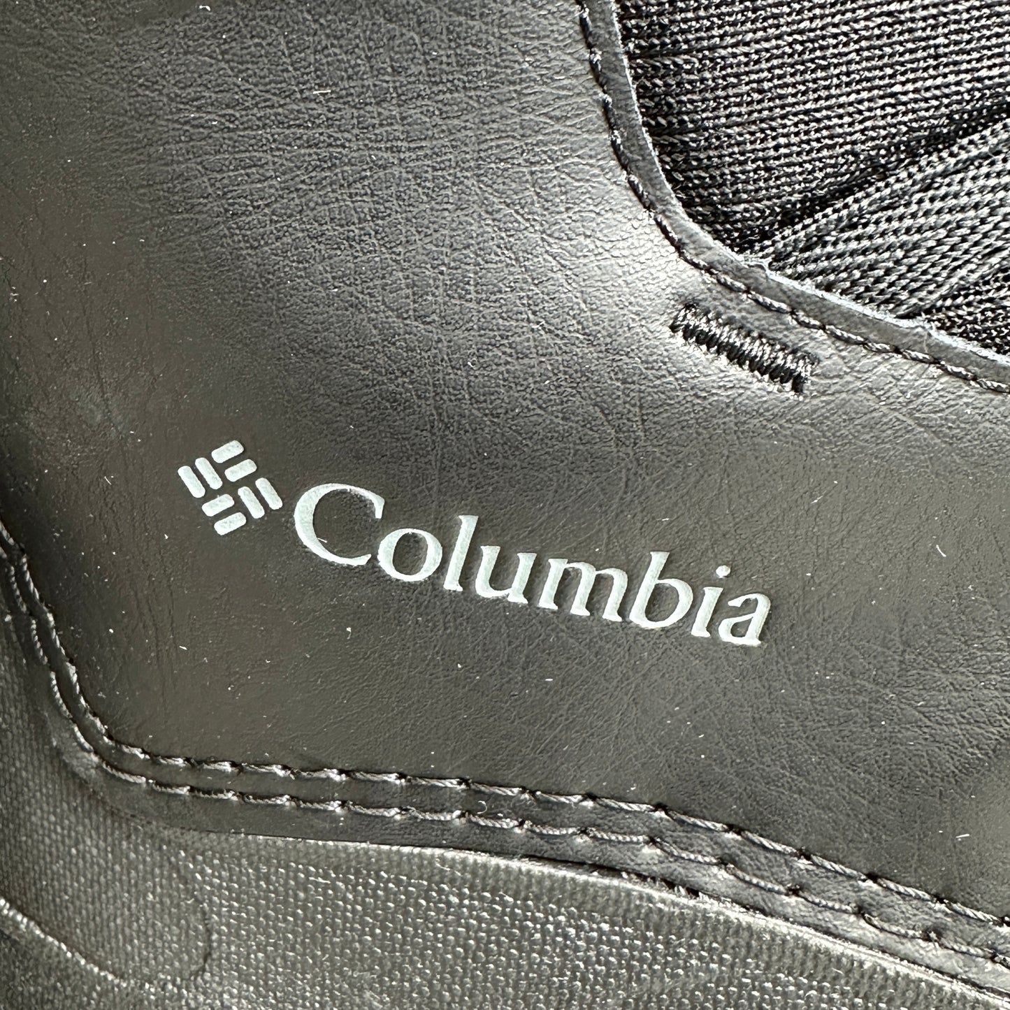 COLUMBIA Youth Bugaboot Celsius Boot Size 5 1945701