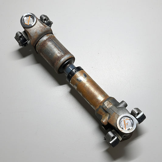 MERITOR RPL20 Genuine Tandem Interaxle Drive Shaft 20RHS003B043 (Used-Rusty)