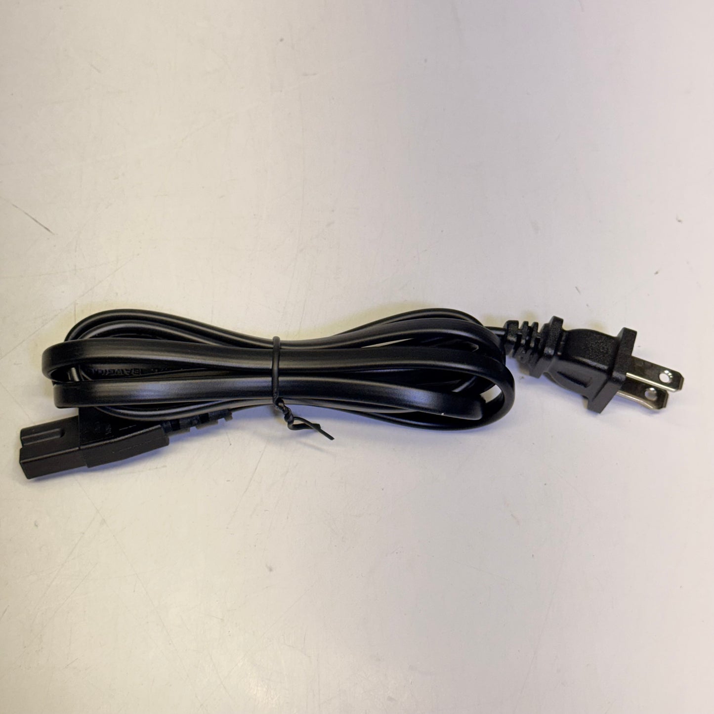 ZA@ BOSE Solo Soundbar Series II W/remote, Power Cord, Wall Bracket Black (AS-IS)