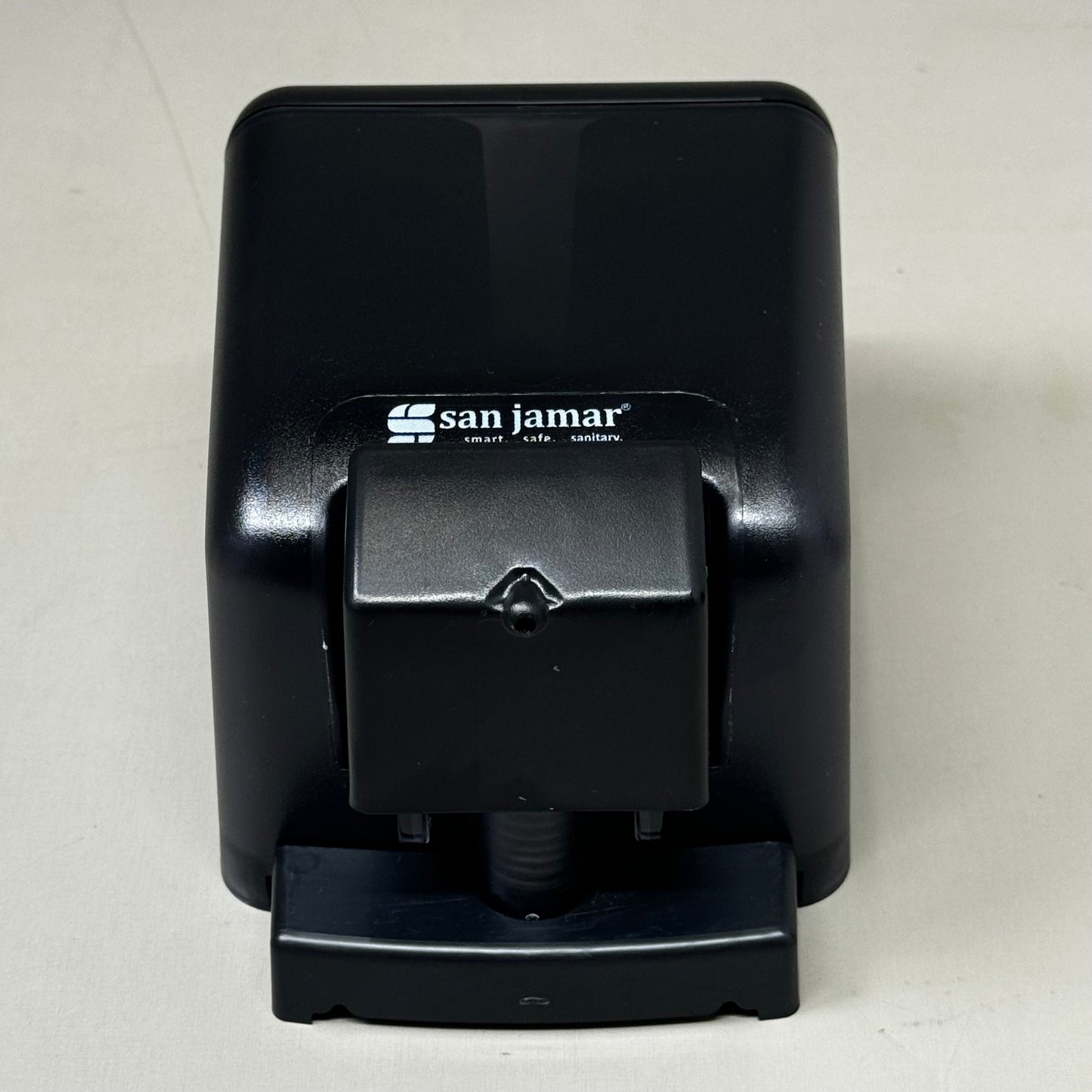 SAN JAMAR Classic Manual Refillable Soap Dispenser Wall Mount 30oz Black SN30TBK