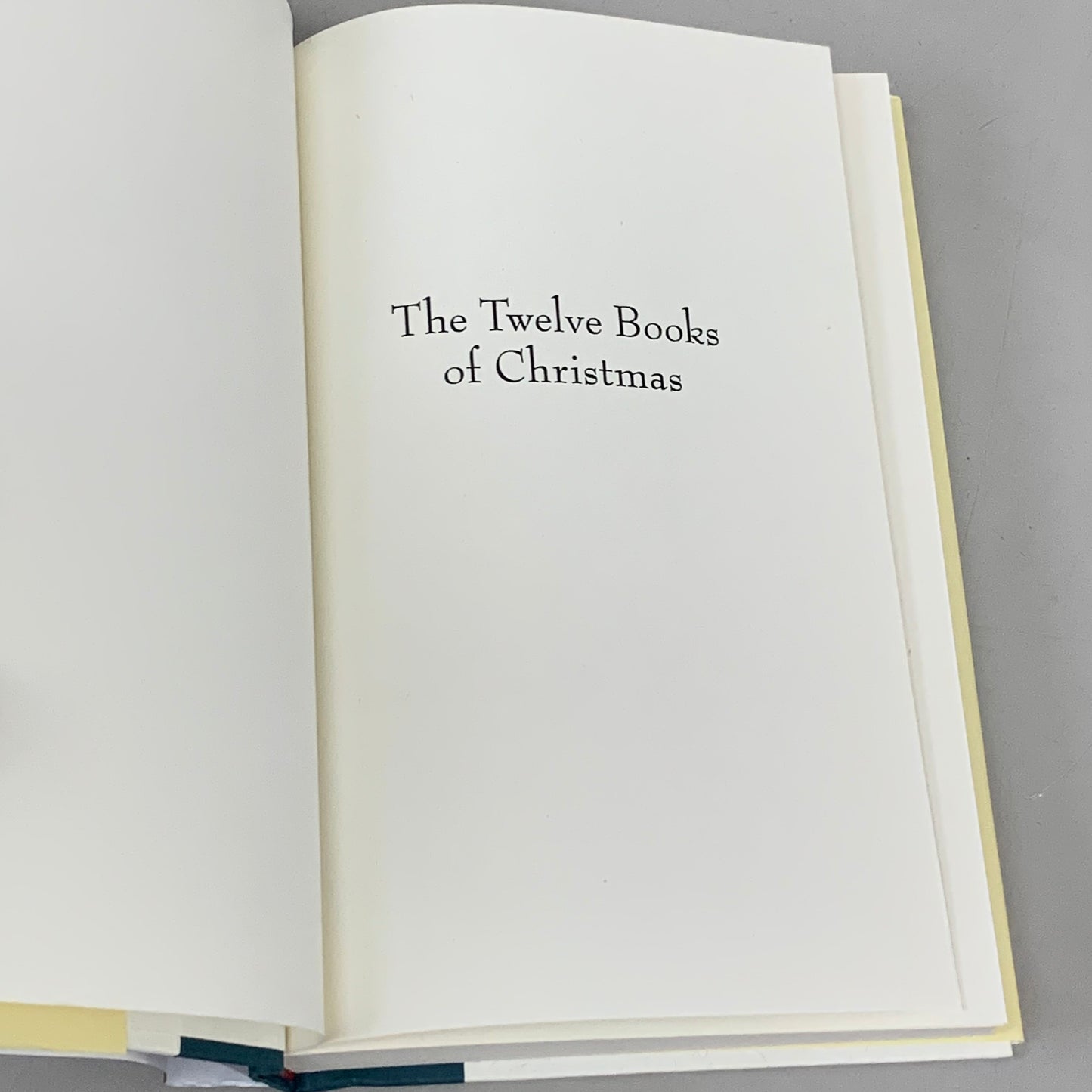 BERKLEY Kate Carlisle;The Twelve Books Of Christmas 320 Pages