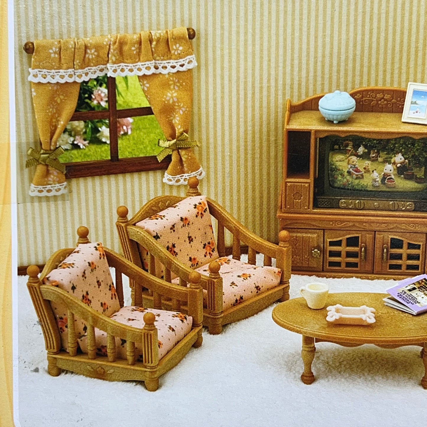 CALICO CRITTERS Comfy Living Room Set w/ Changeable Cushion Covers 40 pc CC1808