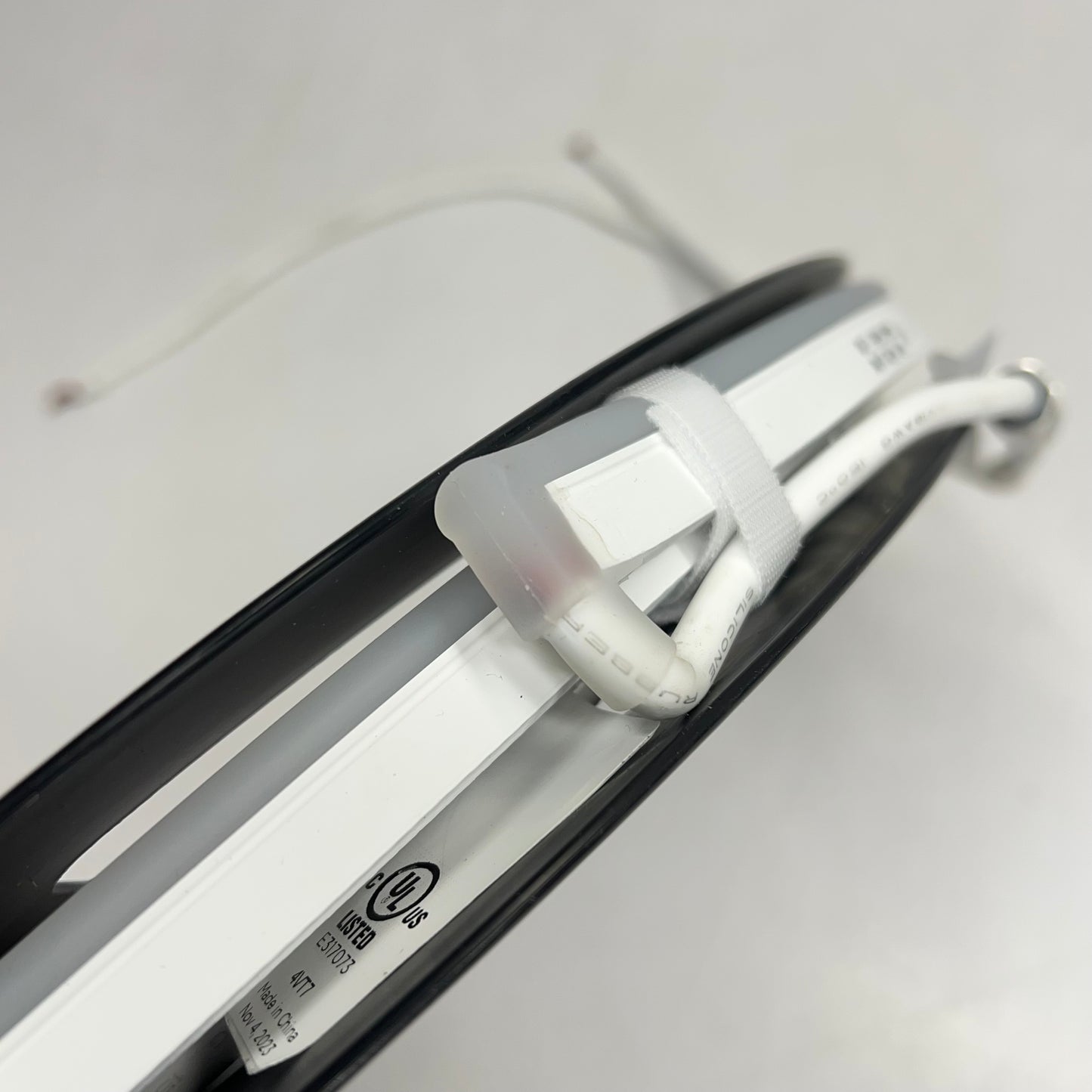 GEN LED ACOLYTE Neon Contour Led Light Strip 15'6" Adjustable Color NLC3.03OB