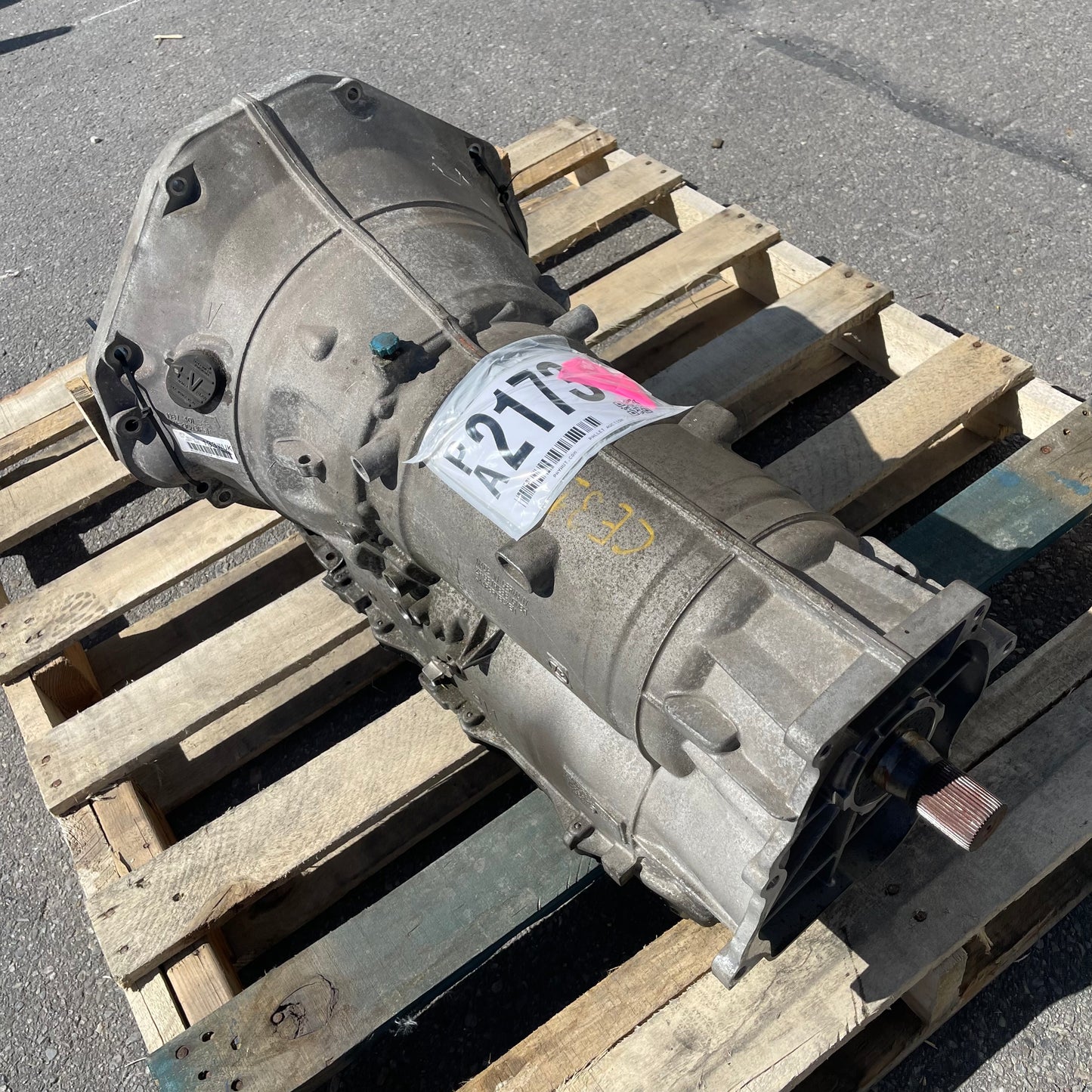 ZA@ Pallet of MIXED Automatic Transmission (for Bmw?) (AS-IS)