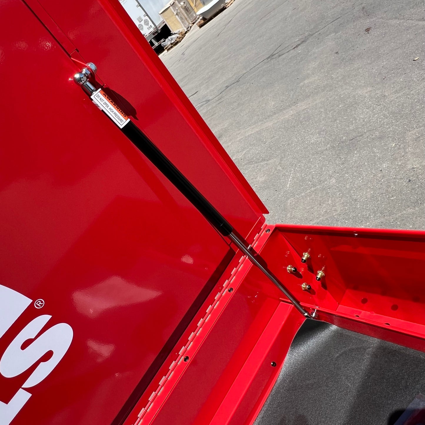 MAC TOOLS 7 Drawer Utility Cart  43" H x 41 W x 22 D Firebrick Red UC4222DTF-RD