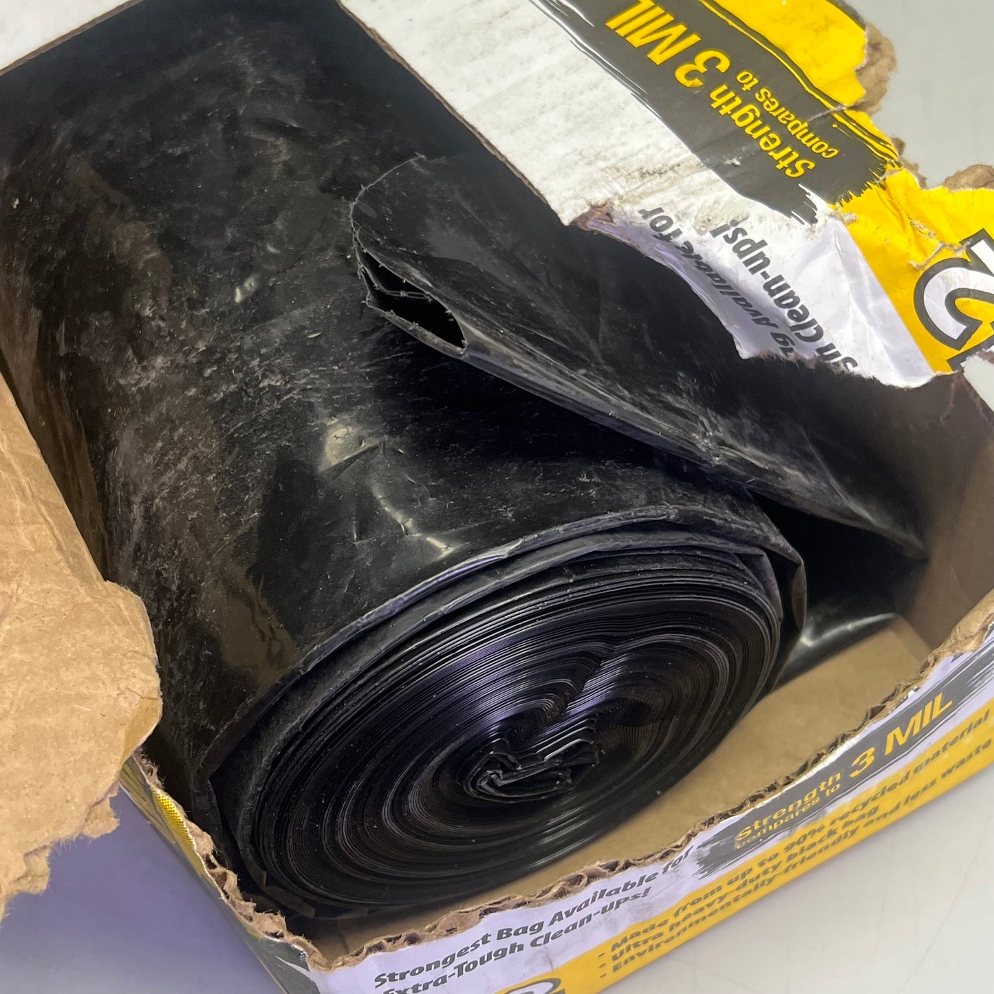 ZA@ COMMANDER Heavy-Duty Contractor Clean Up Bags 42 Gallon Black 3MCON20 (As-is)