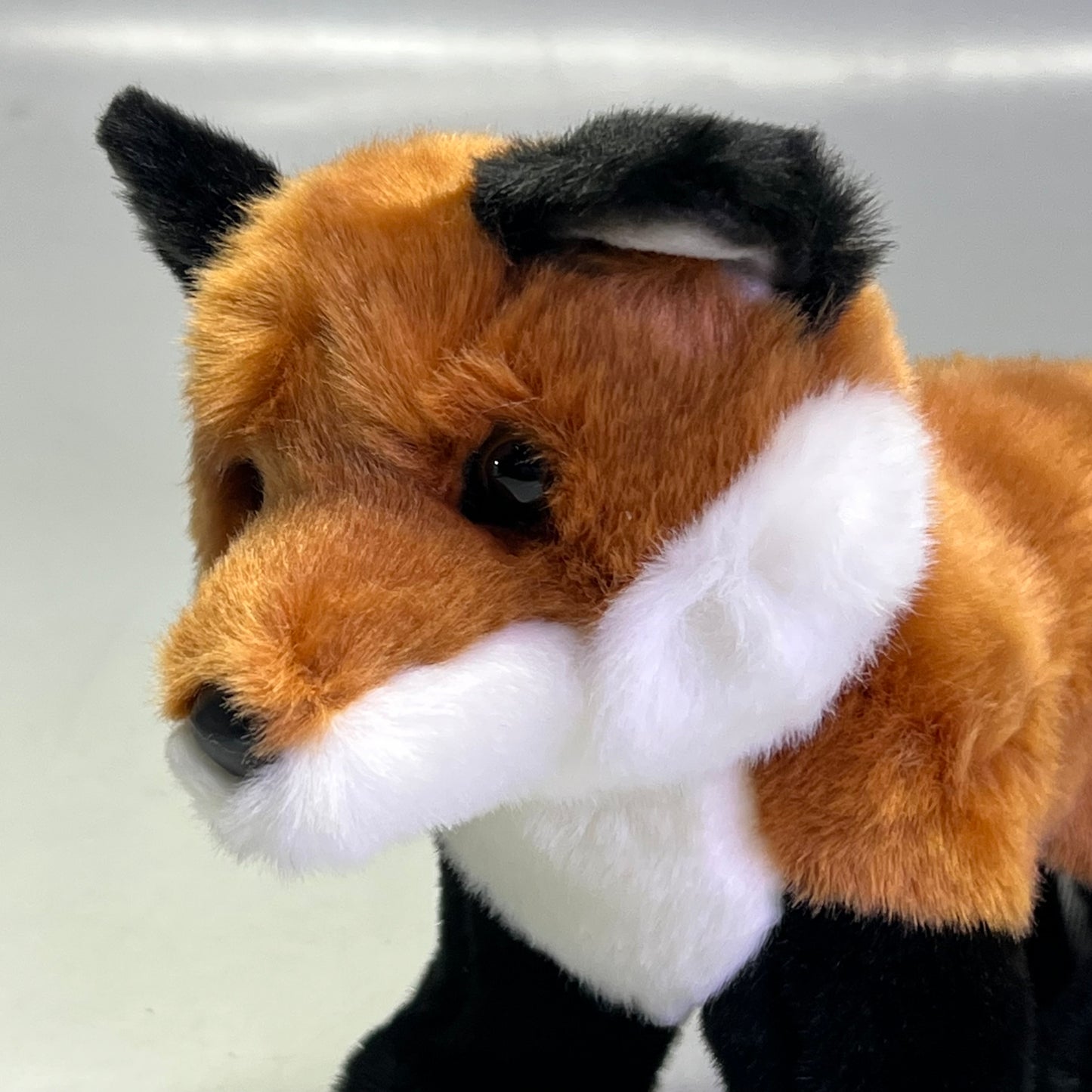 DOUGLAS Bushy Red Fox Plush Stuffed Animal 11"L x 7"H Brown & White 1738