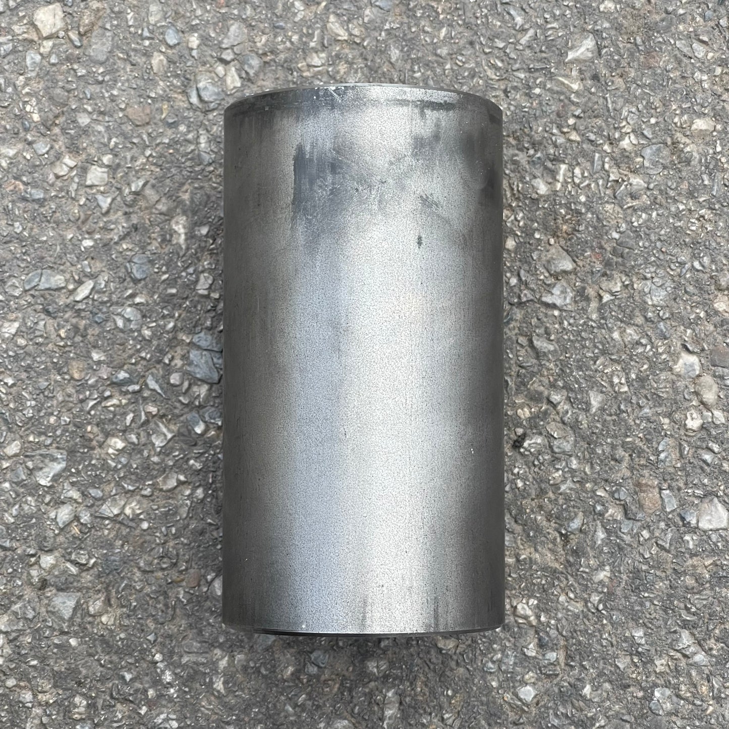 UNBRANDED Keyed Shaft Sleeve/Reduction Bushing/Rigid Coupling 5.5"L x 3"OD - 1.5"ID 1018 CF BAR ASTM A108