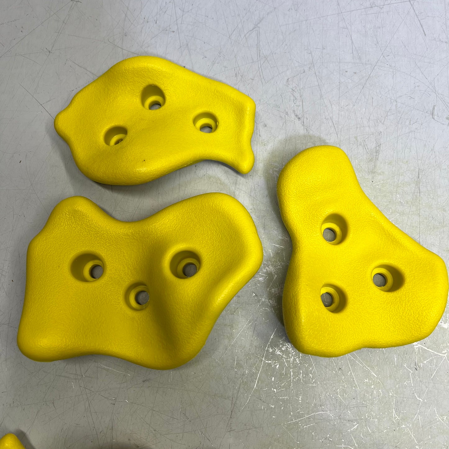 GORILLA (10 PACK) Durable Rock Wall Rocks W/ Hardware Green & Yellow 07-0008