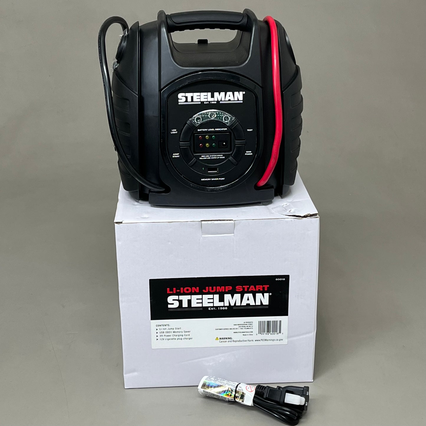 STEELMAN 600A Li-ion Jump Starter Power Bank w/ Memory Saver Cord 8Ah 96WH 60018