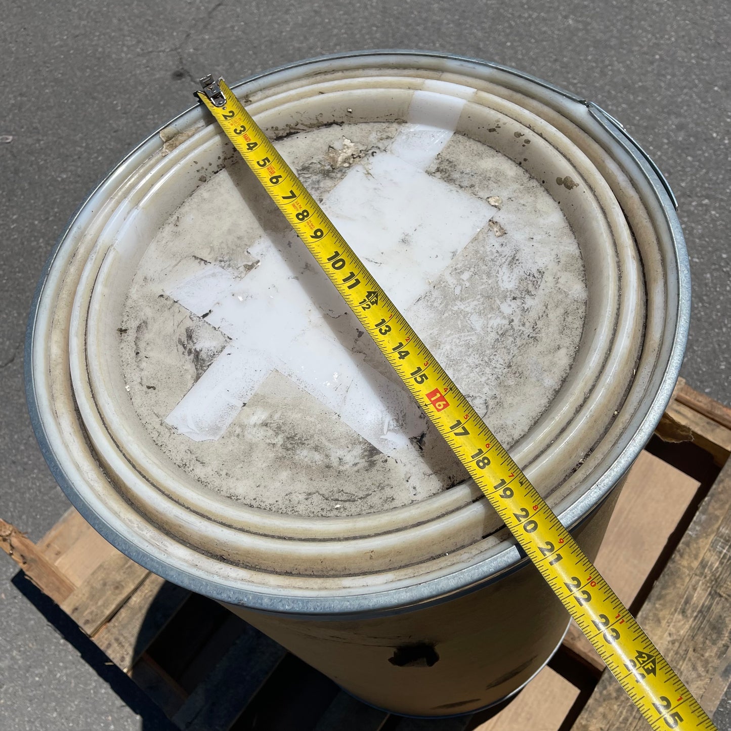 ZA@ Pallet of CRODA Incroquat Behenyl (behentrimonium Chloride) 80 kg TMC-85-PA-(MH) (AS-IS)