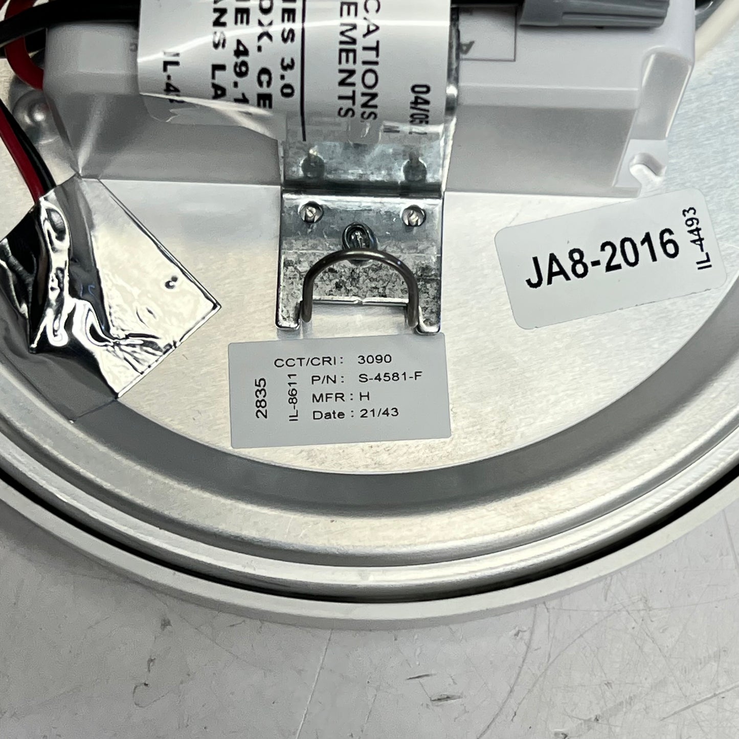 SIGNIFY Lightolier Surface Mounted Led  5" 600LM 90CRI 3000K White S5R930K7