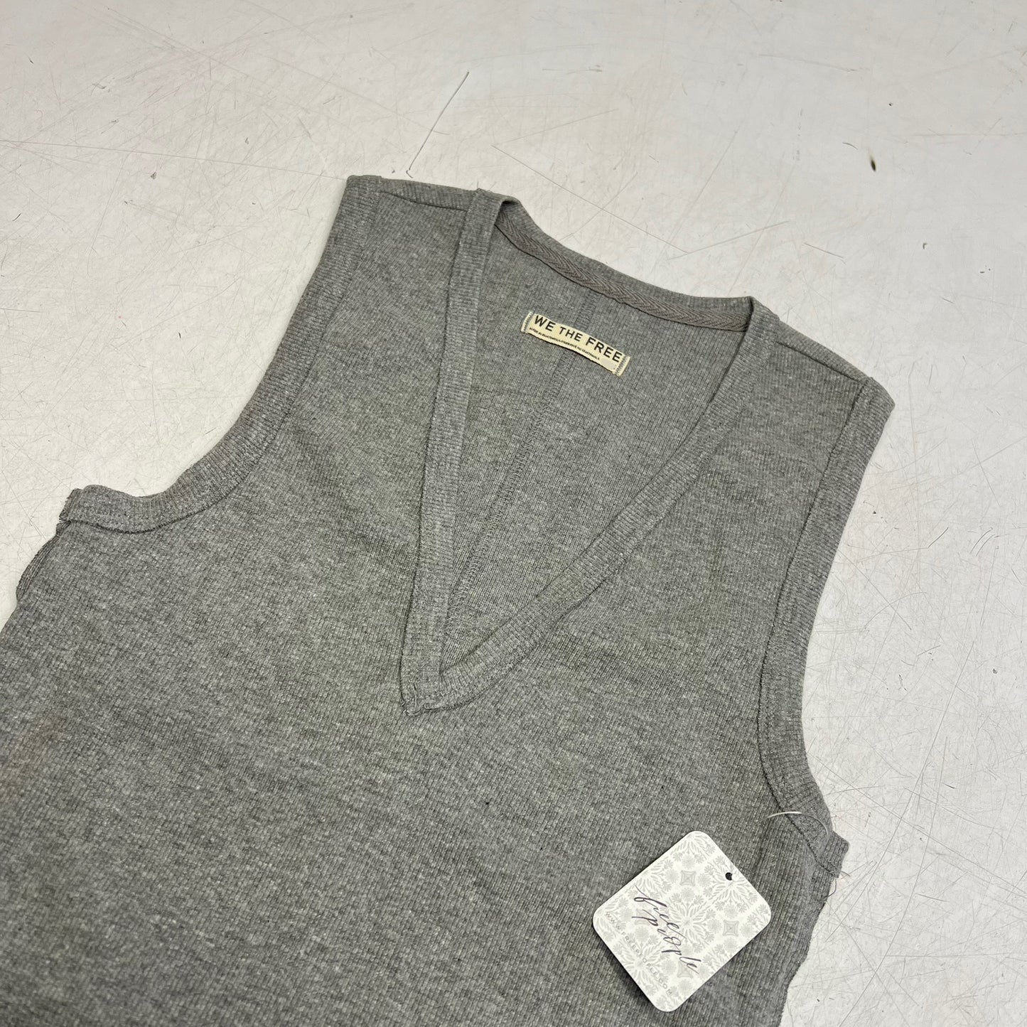 FREE PEOPLE We The Free Neria V-neck Tank Top Women's Sz M Heather Grey